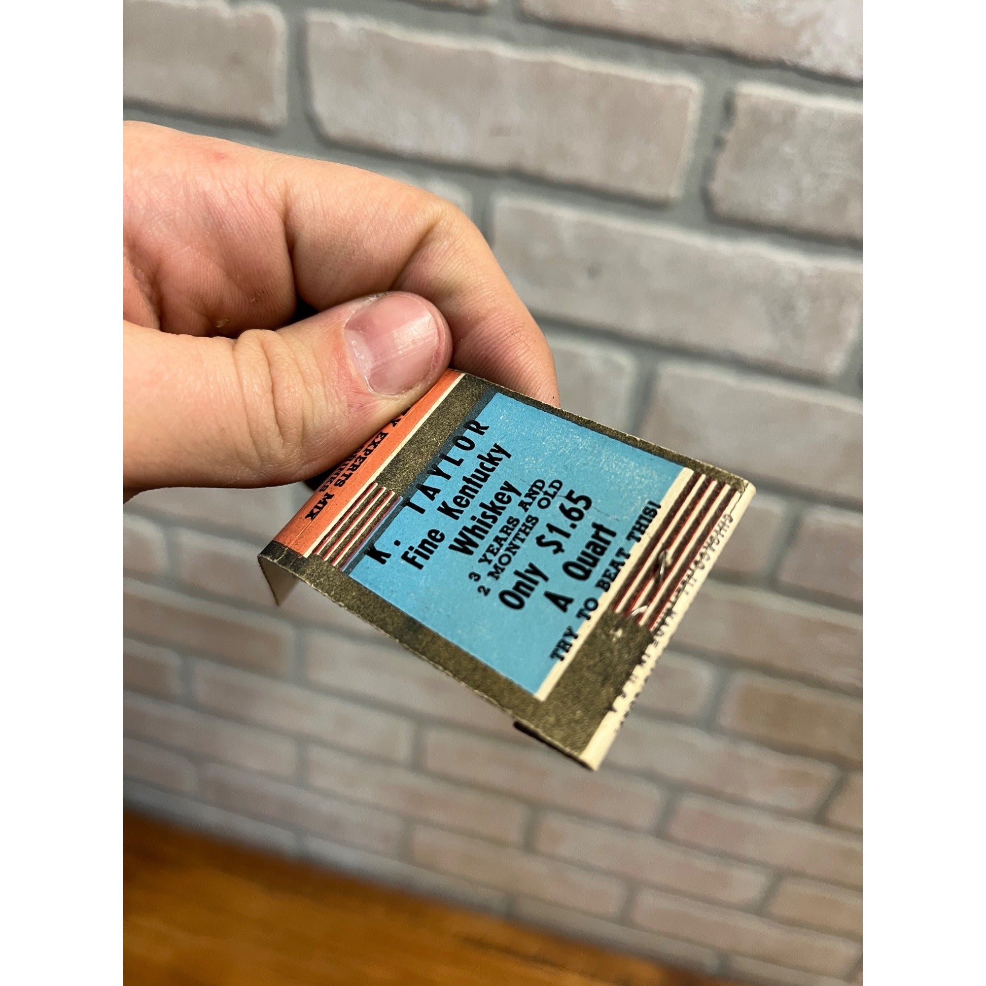 Vintage 1930s Pheasant Bar Tavern - Milwaukee Wisconsin - FULL Matchbook WI Wis