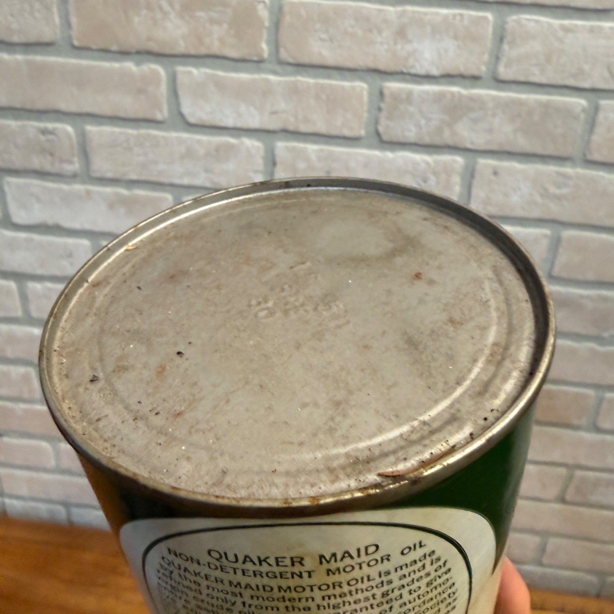 Vintage Premium Quaker Maid Motor Oil Can 1 Quart SEA 30w