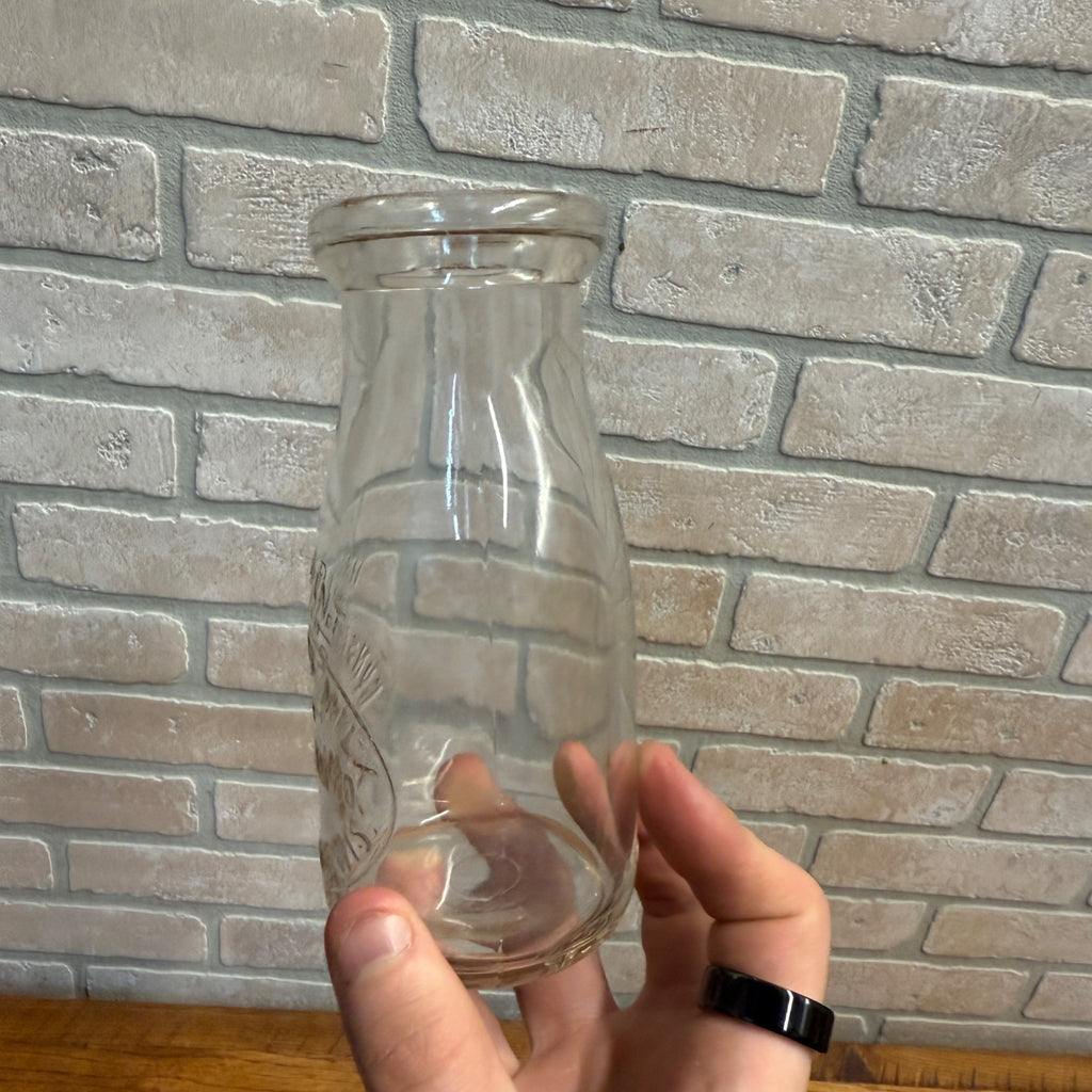 RARE Vintage Consumer's Milk & Ice Cream Co. West Bend Wis Half Pint Bottle WI