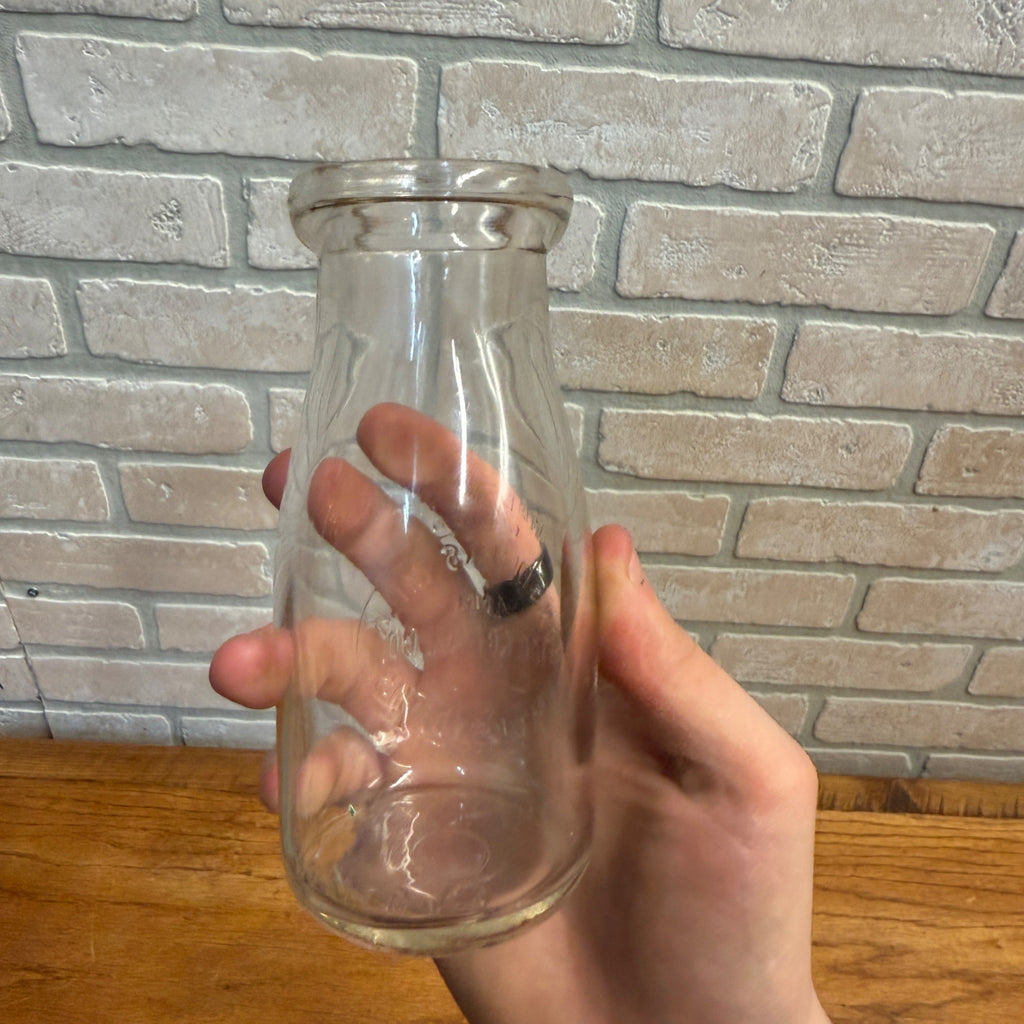 RARE Vintage Consumer's Milk & Ice Cream Co. West Bend Wis Half Pint Bottle WI