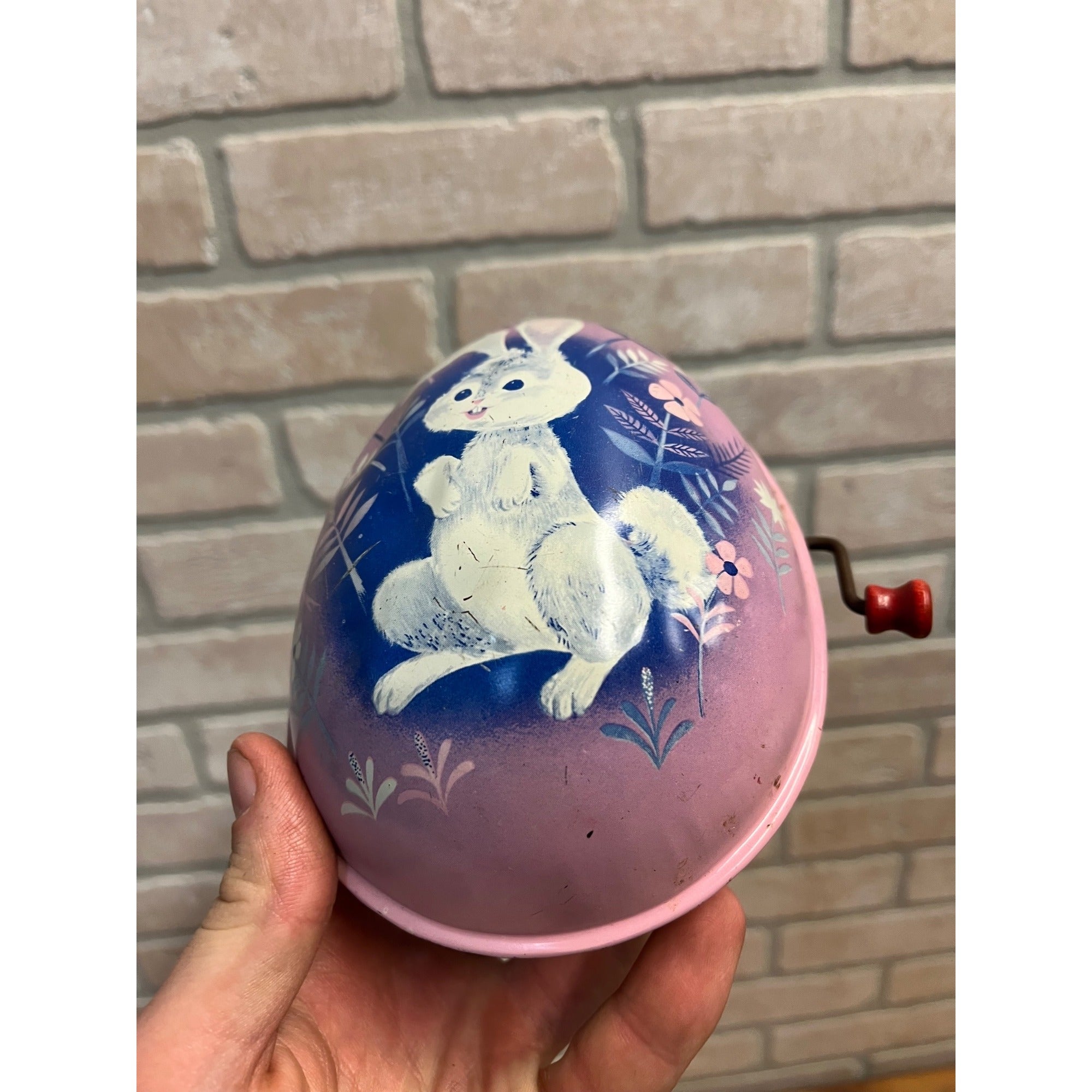 Vintage 1950s Mattel Wind Up Tin Easter Bunny Egg Purple Hand Crank - Works