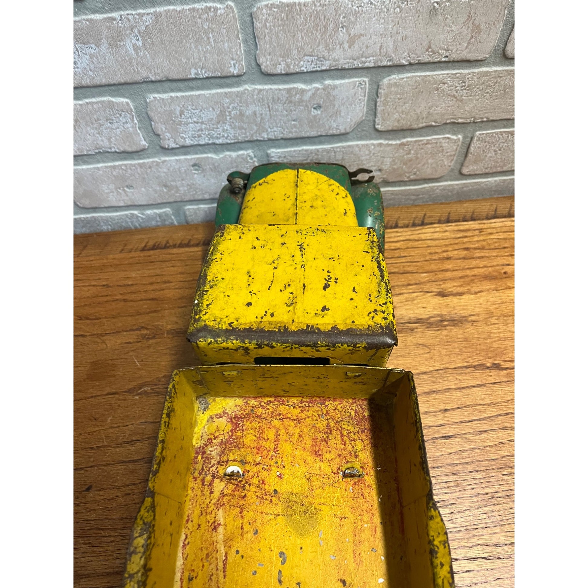 Vintage Buddy L City Dray Pressed Steel Toy Truck 19" Yellow / Green