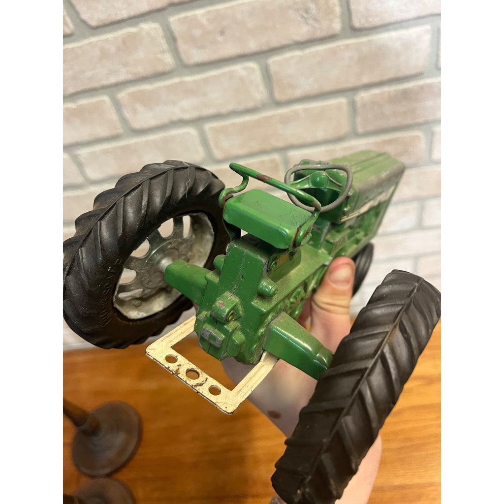 Vintage 1950s Tru-Scale #890 Green Farm Toy Tractor 1/16 Scale - Flip Seat