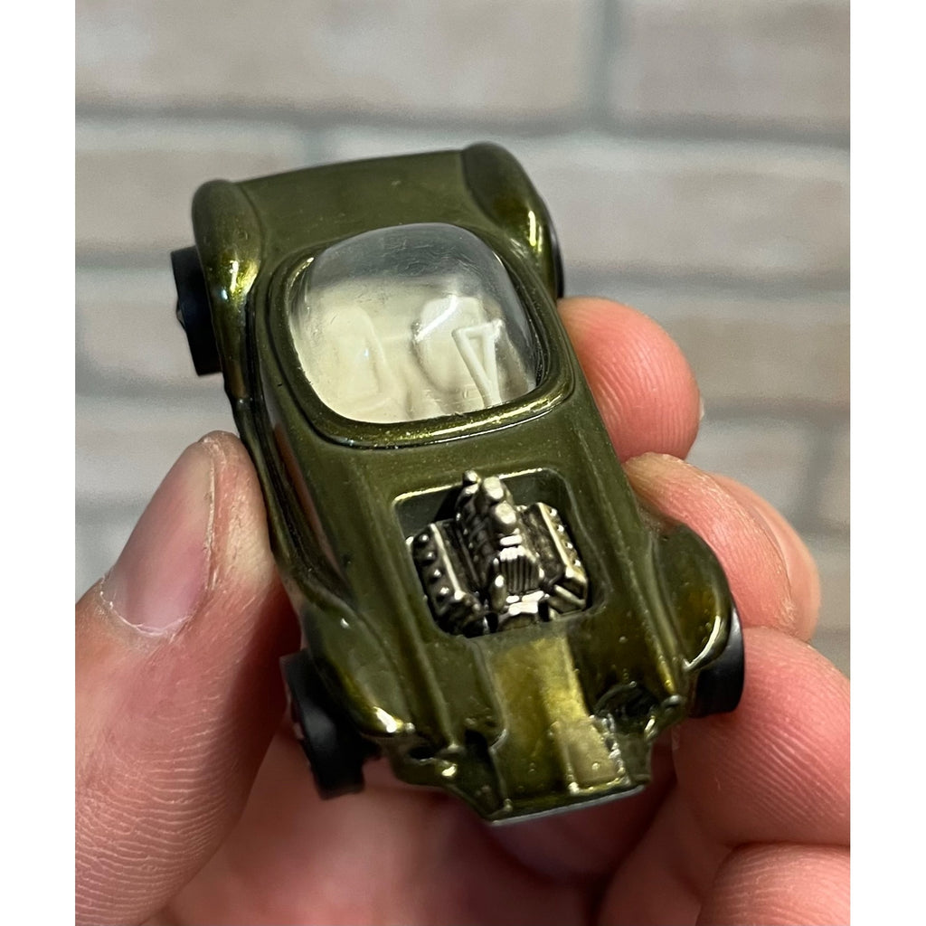 1968 Hot Wheels Redline Beatnik Bandit in Olive w/ White Interior - MINTY