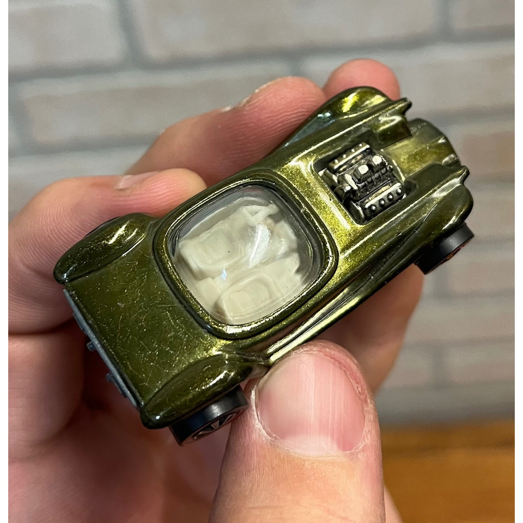 1968 Hot Wheels Redline Beatnik Bandit in Olive w/ White Interior - MINTY