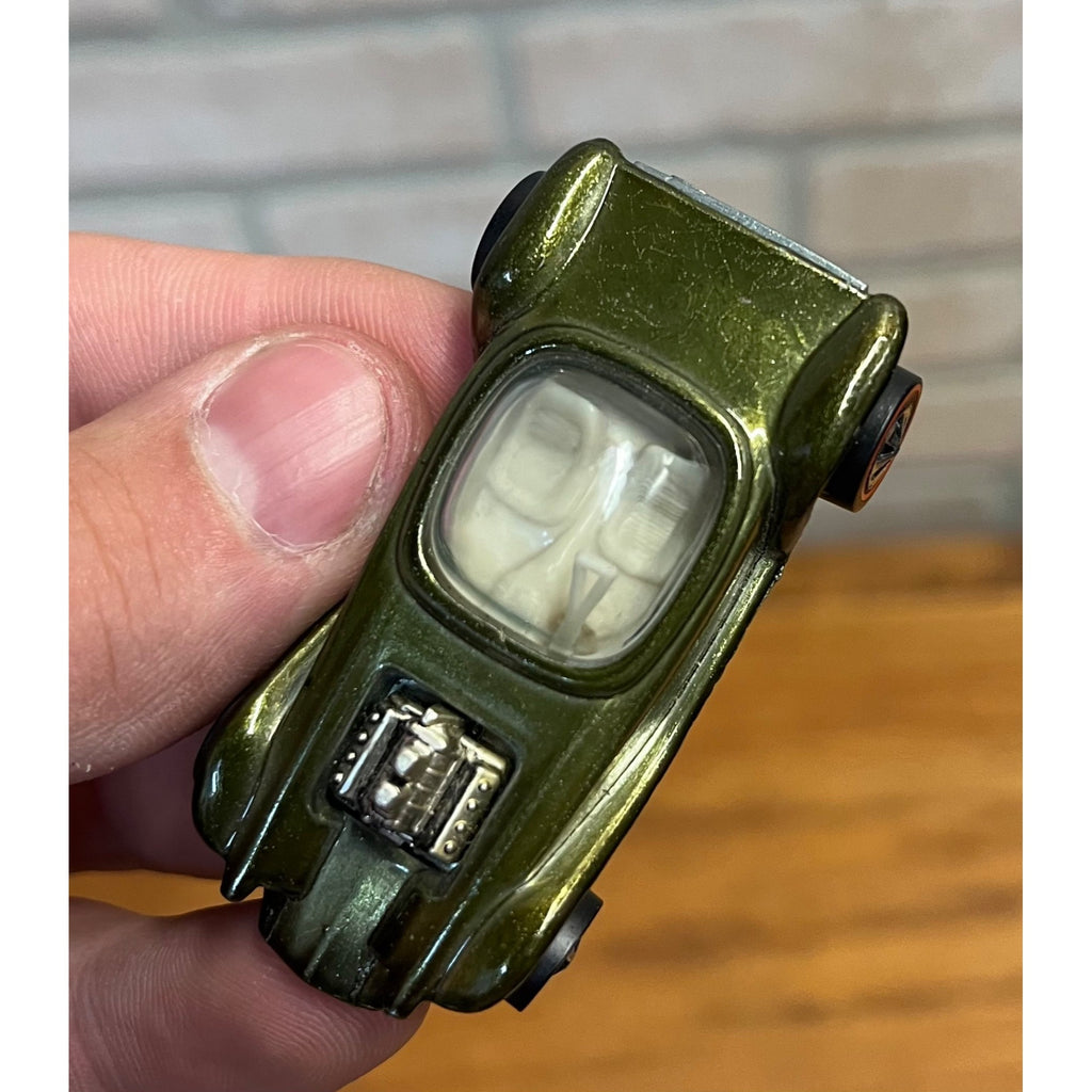 1968 Hot Wheels Redline Beatnik Bandit in Olive w/ White Interior - MINTY