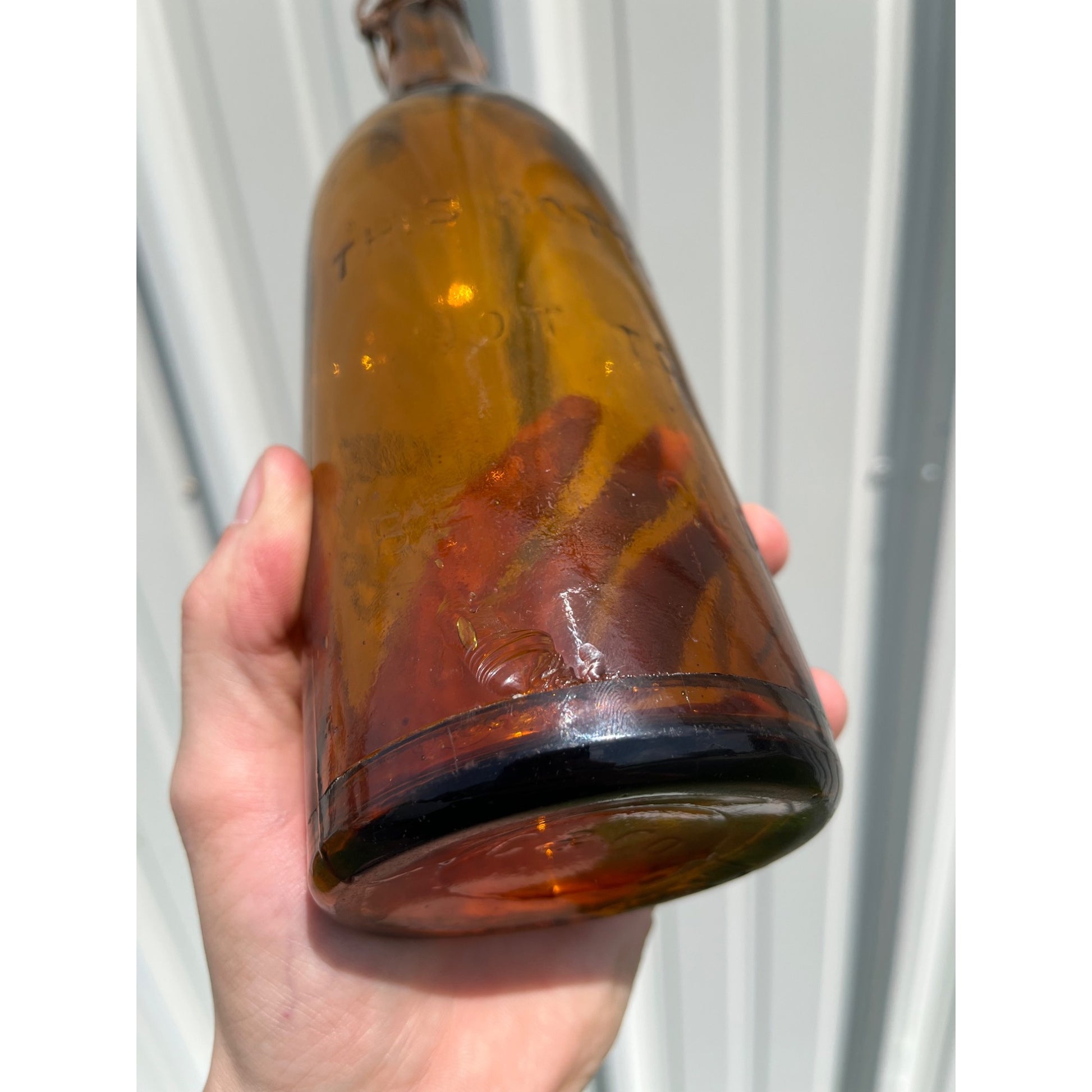 Extremely Rare Frank Knivel Jr Keweena Co Michigan Amber Beer Bottle Blob Quart