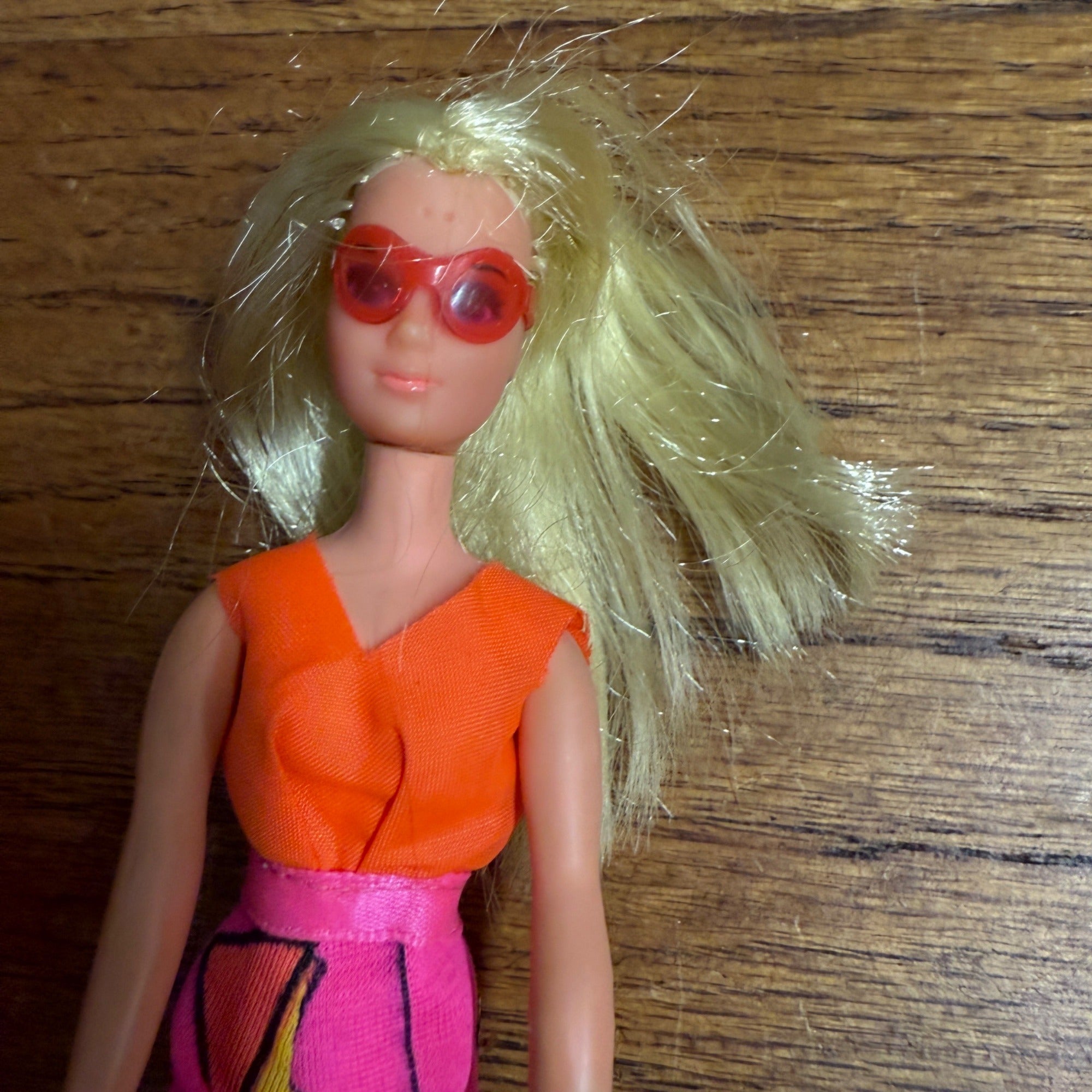 (2) Vintage 1970s Mattel Rock Flowers Dolls