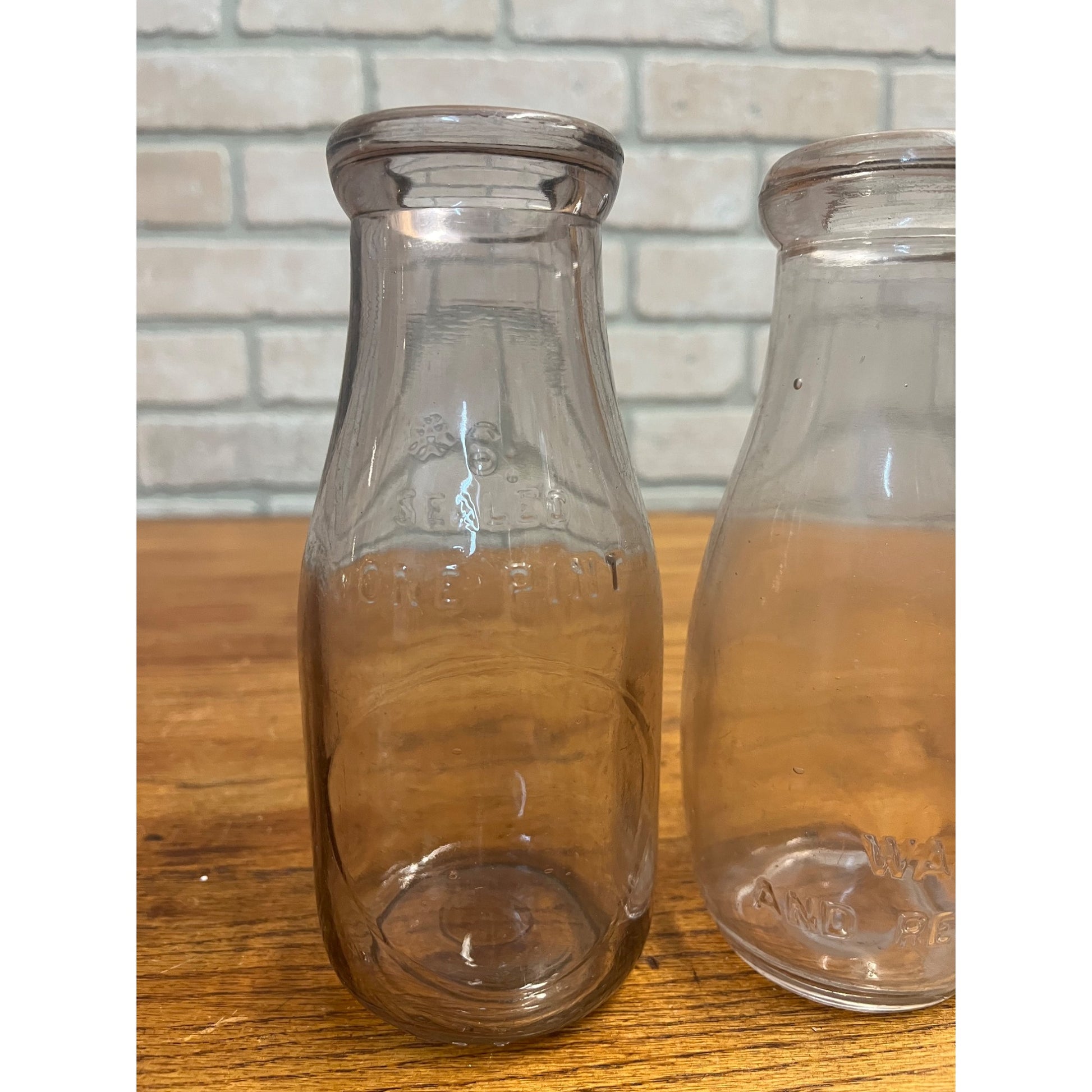 Vintage Glass Pint Milk Dairy Bottles Farmhouse Primitive Vase Wedding Decor (2)