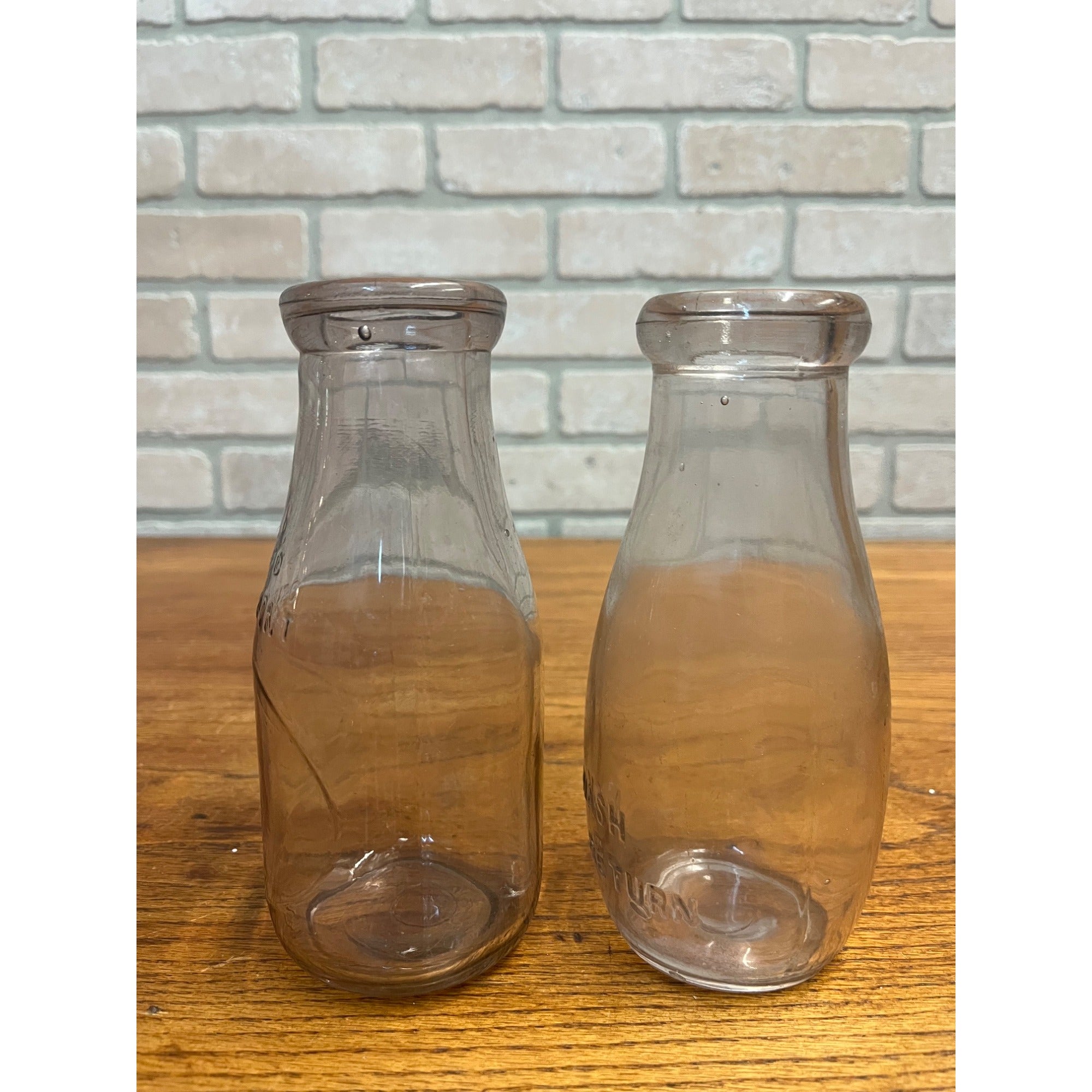 Vintage Glass Pint Milk Dairy Bottles Farmhouse Primitive Vase Wedding Decor (2)