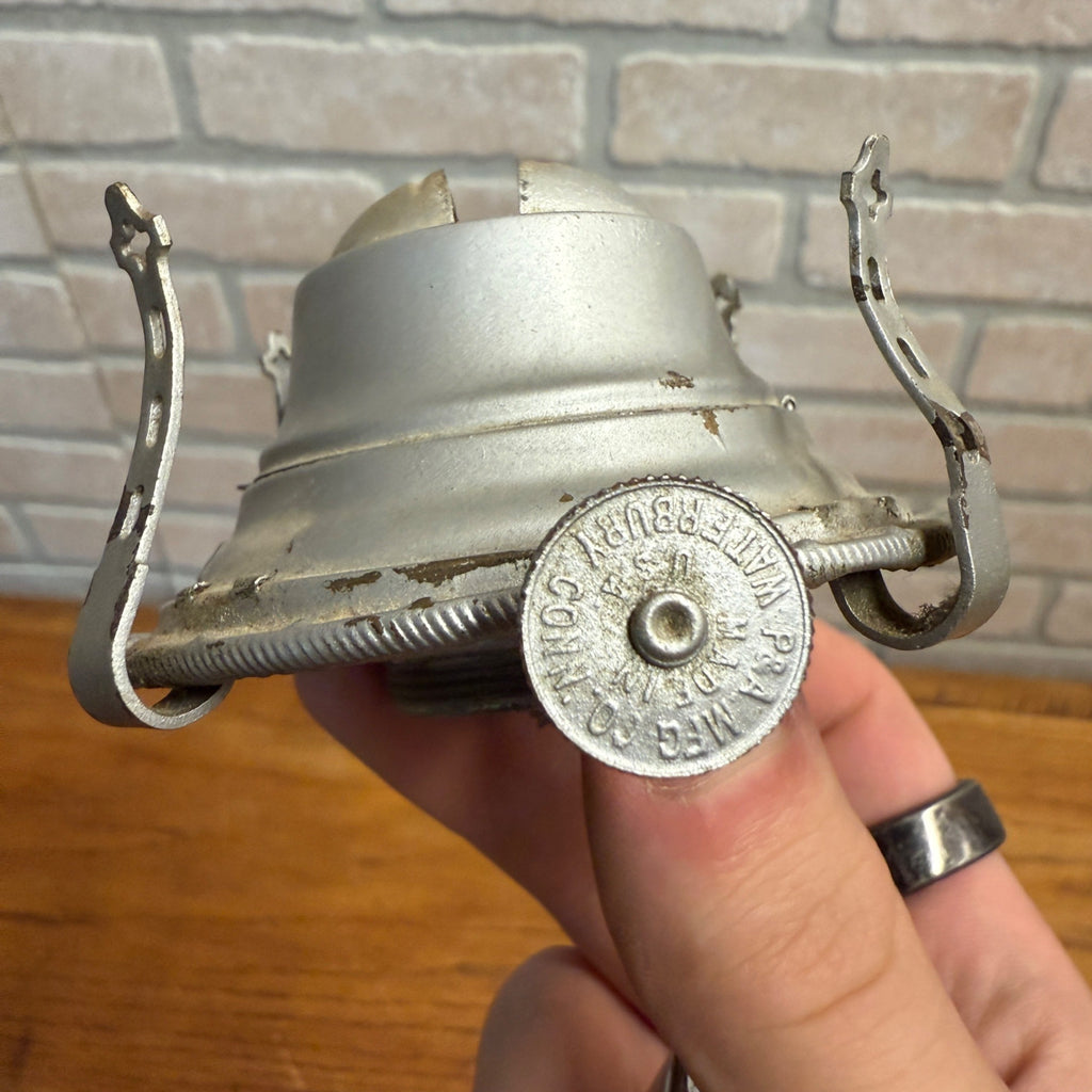 Vintage Banner Oil Burner Waterbury P&A Painted Silver As-IS