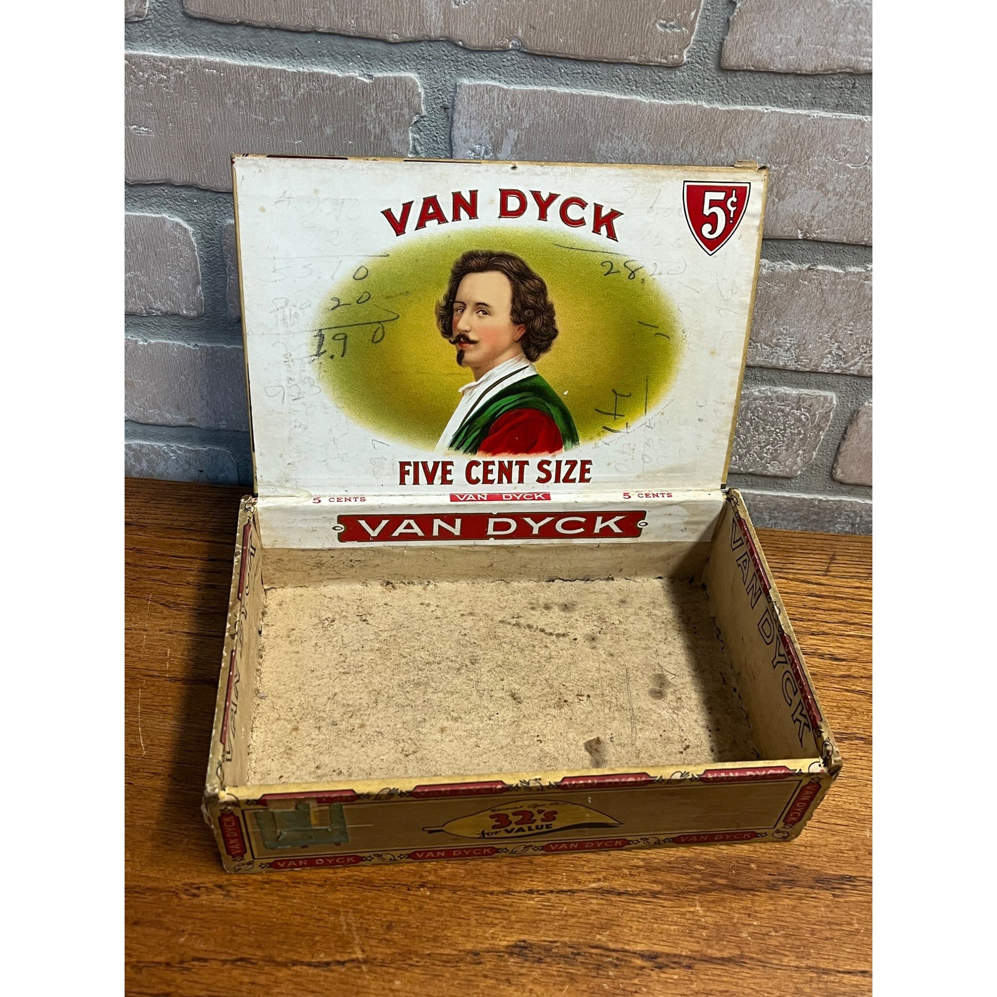 Vintage Van Dyck Cigar Box Pressed Cardboard Advertising General Cigar Co.