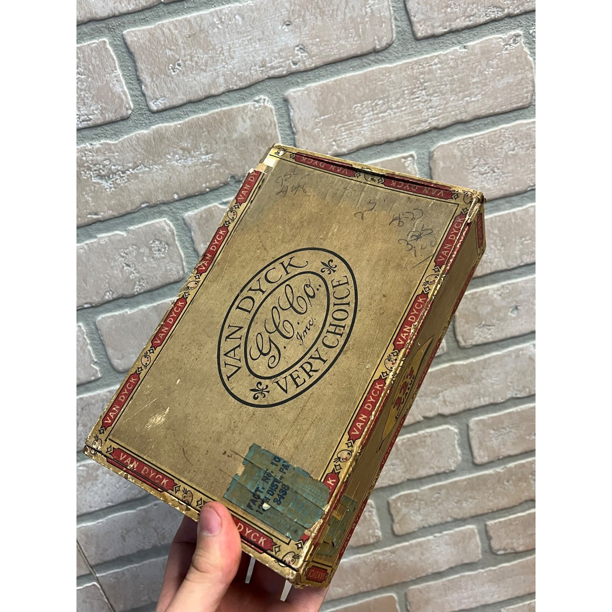 Vintage Van Dyck Cigar Box Pressed Cardboard Advertising General Cigar Co.