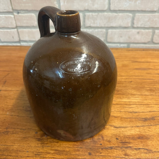 Antique C Hermann & Co 1 Gallon Stoneware Pottery Beehive Jug Milwaukee Wisconsin