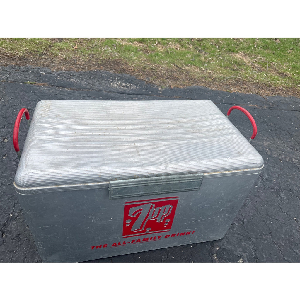 Vintage 1950's Aluminum 7UP Picnic Advertising Metal Cooler Ice Chest Cronstroms