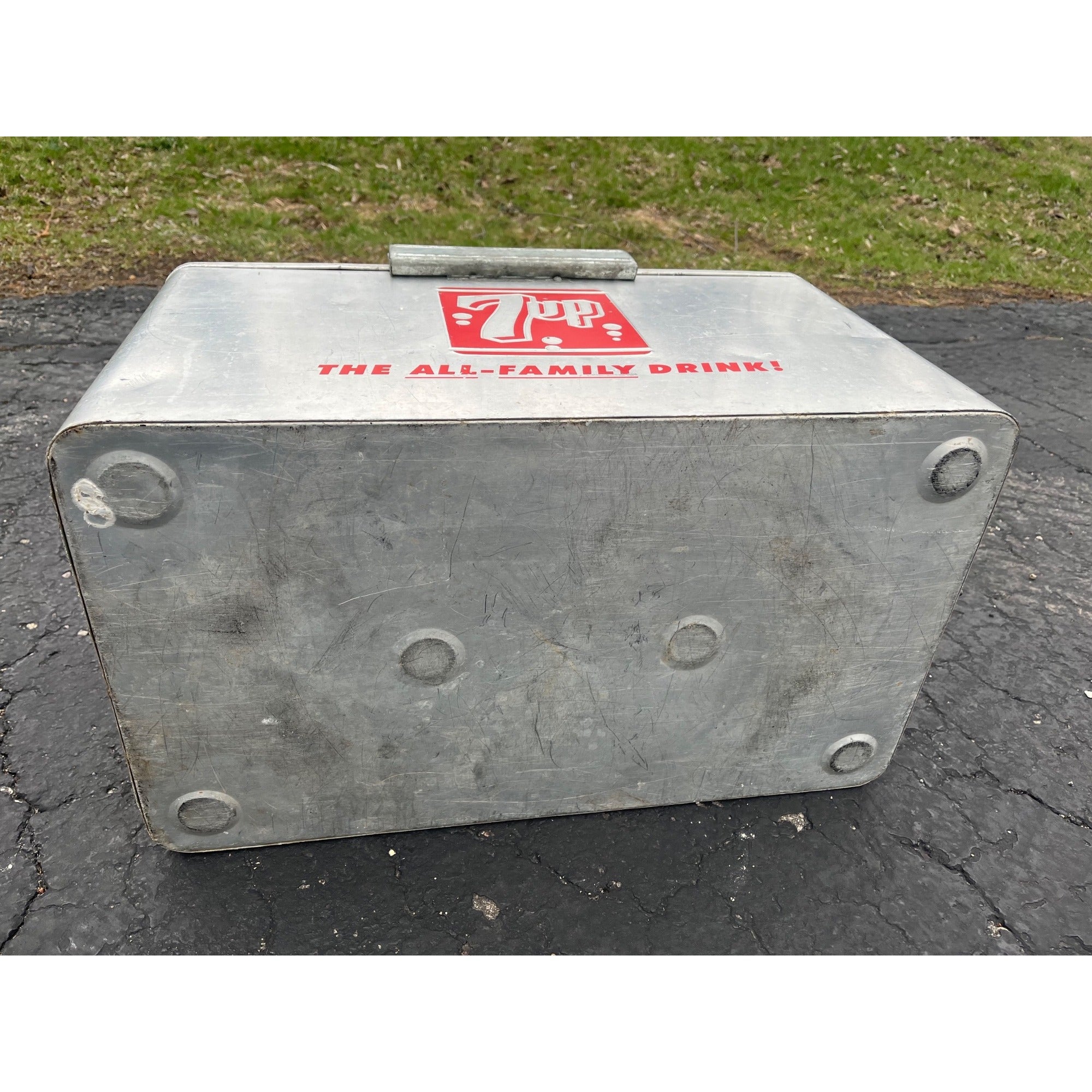 Vintage 1950's Aluminum 7UP Picnic Advertising Metal Cooler Ice Chest Cronstroms
