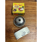 Vintage Vita-Saver Stainless Steel Folding Food Vegetable Steamer w/ Box & Paper
