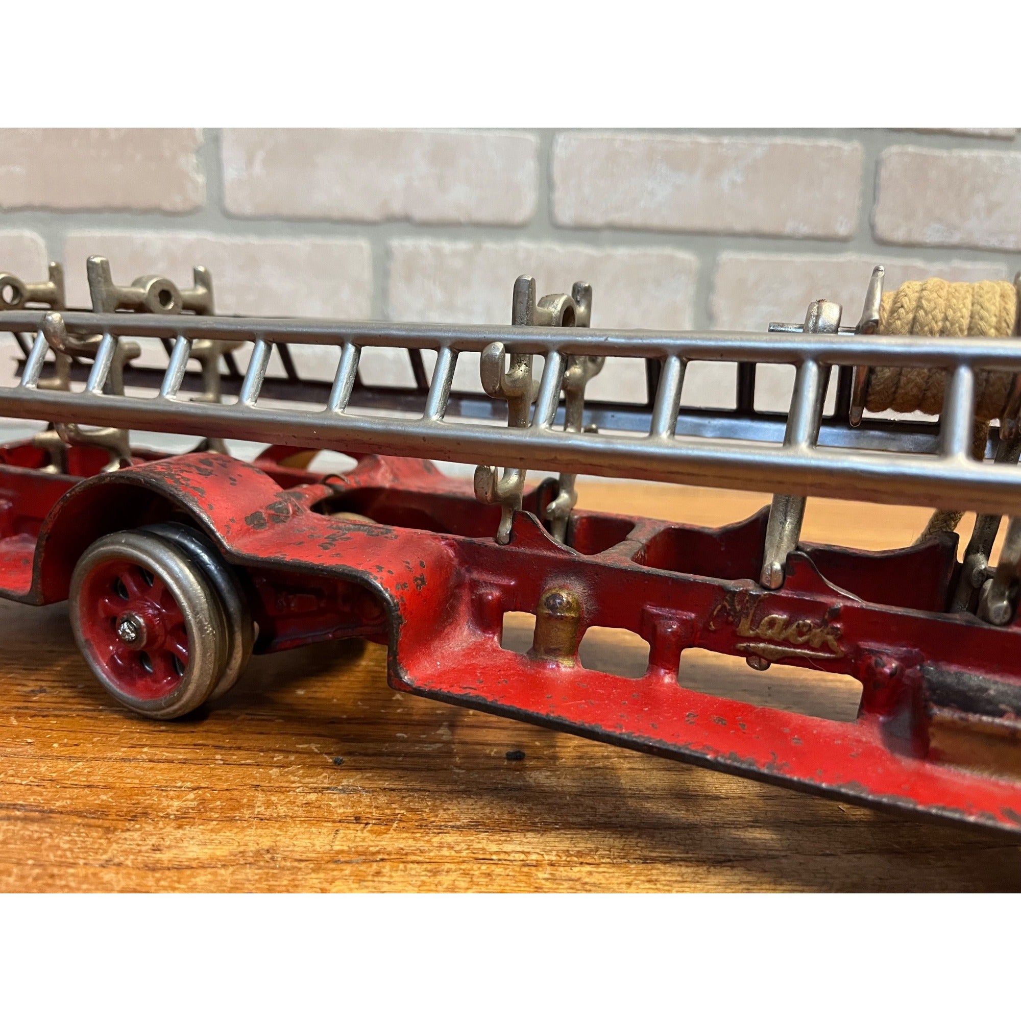 Vintage 1930s Arcade Mack Fire Hook & Ladder Truck Cast Iron Toy Large