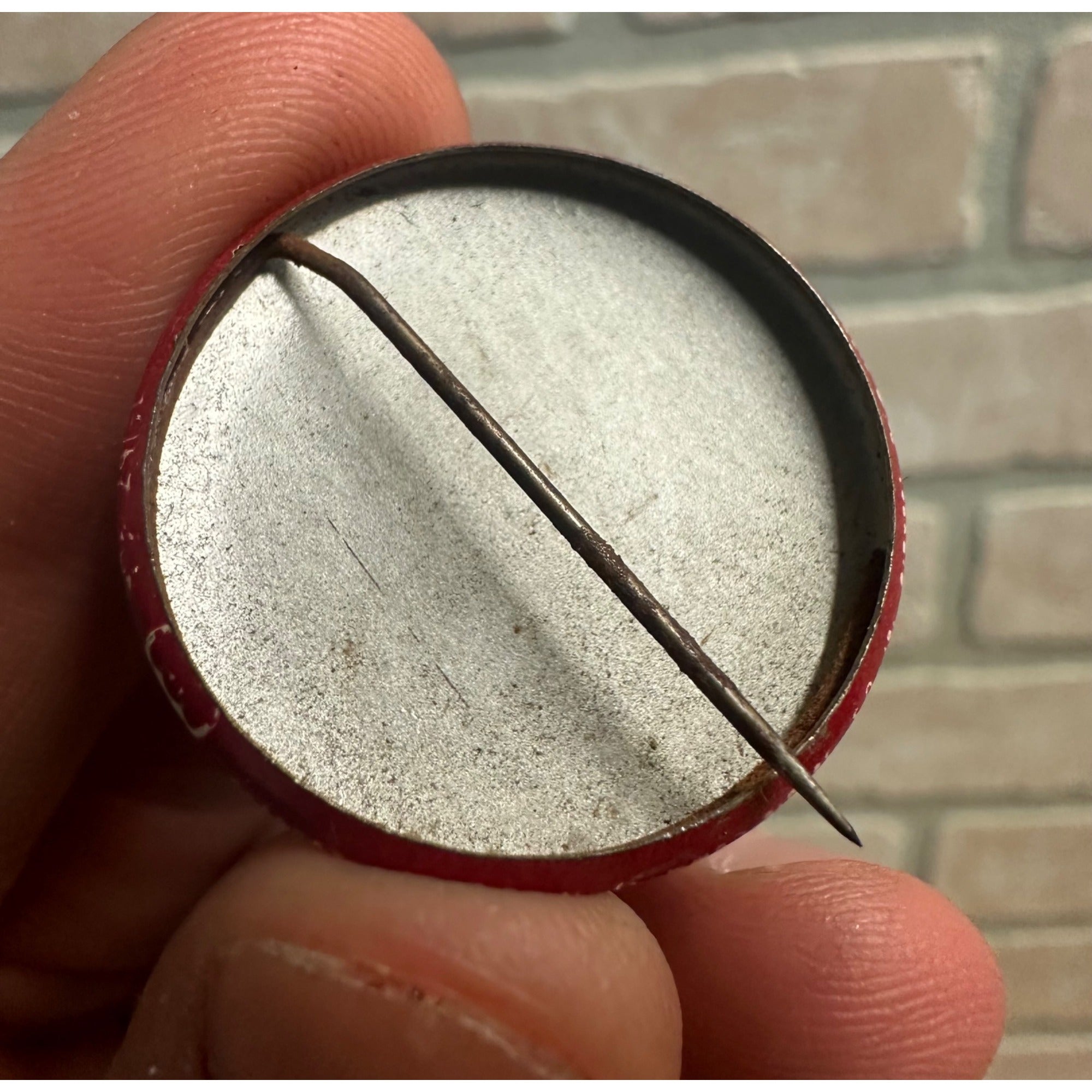 Jerris Leonard Wisconsin (R) US Senate nominee 1968 political pin button