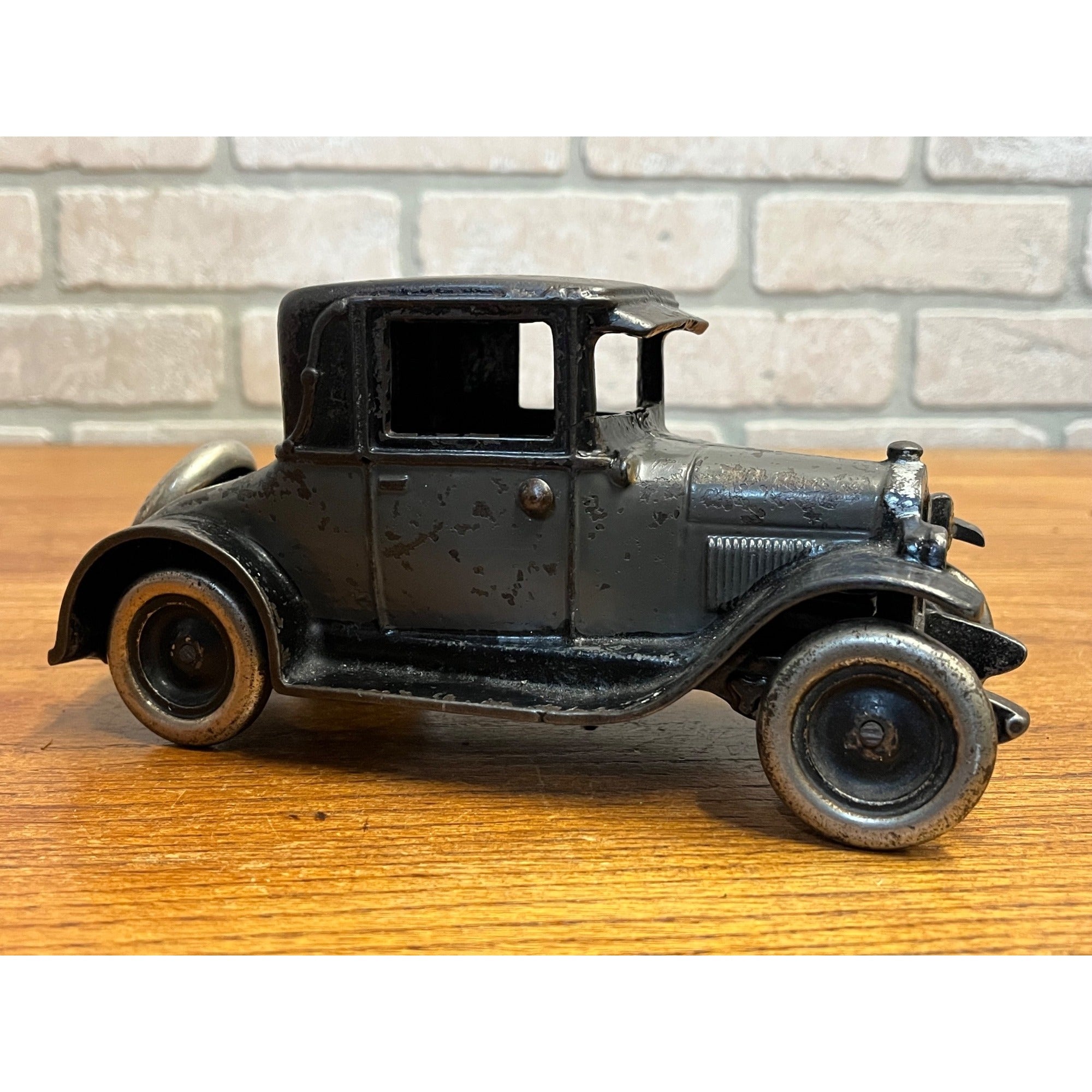 Vintage Arcade Two Tone Gray & Black Cast Iron Chevy Coupe / Sedan 8"