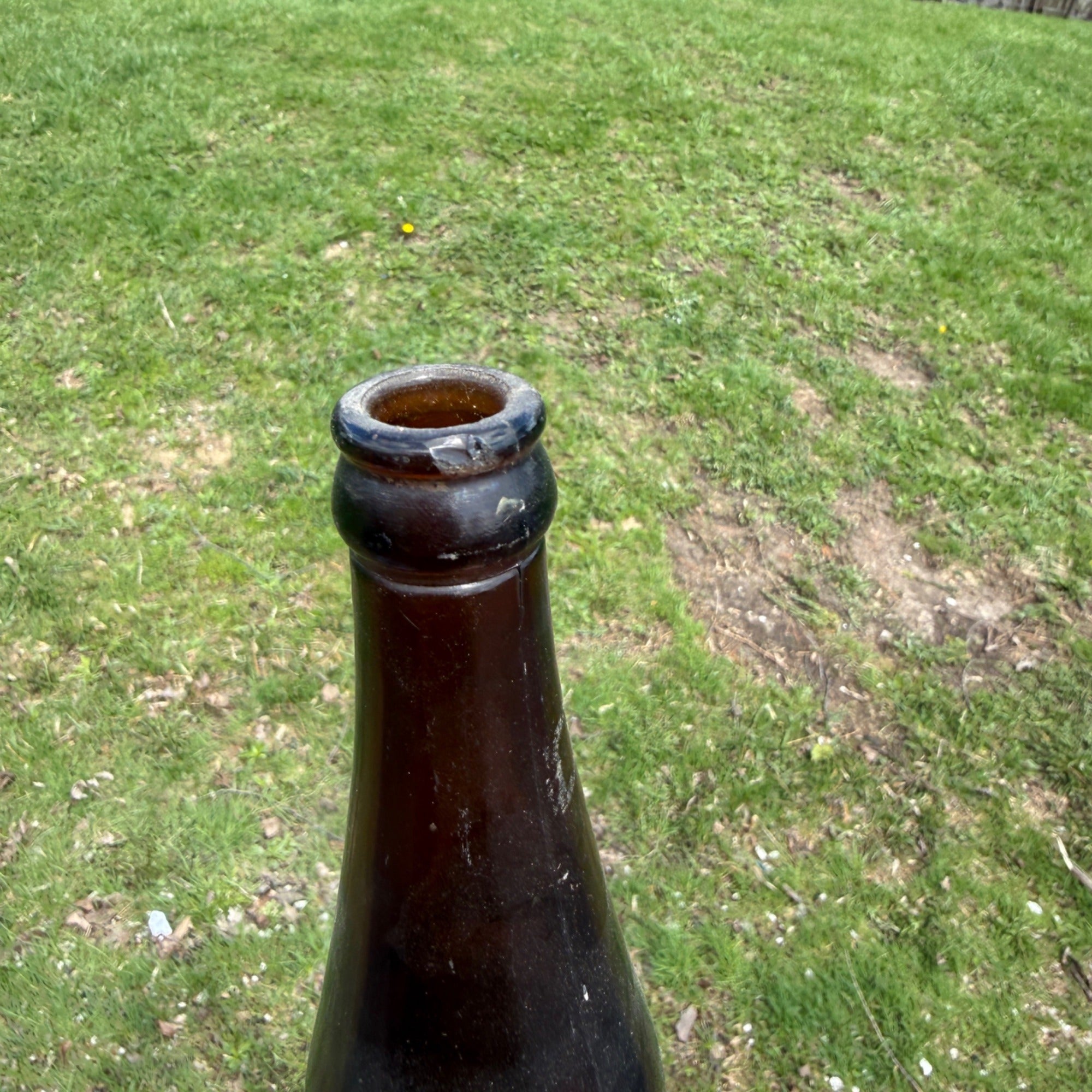 Pre Prohibition West Bend Lithia Company Beer Bottle Wisconsin WI Embossed