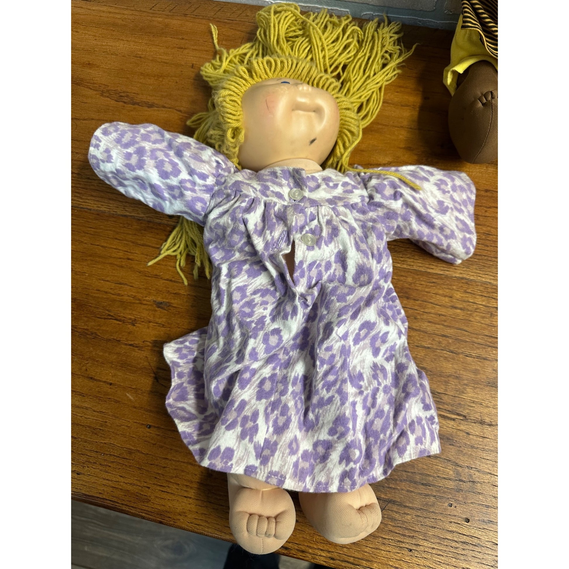 Vintage Cabbage Patch Kids Dolls 1980s Blonde & African American Bald - Used