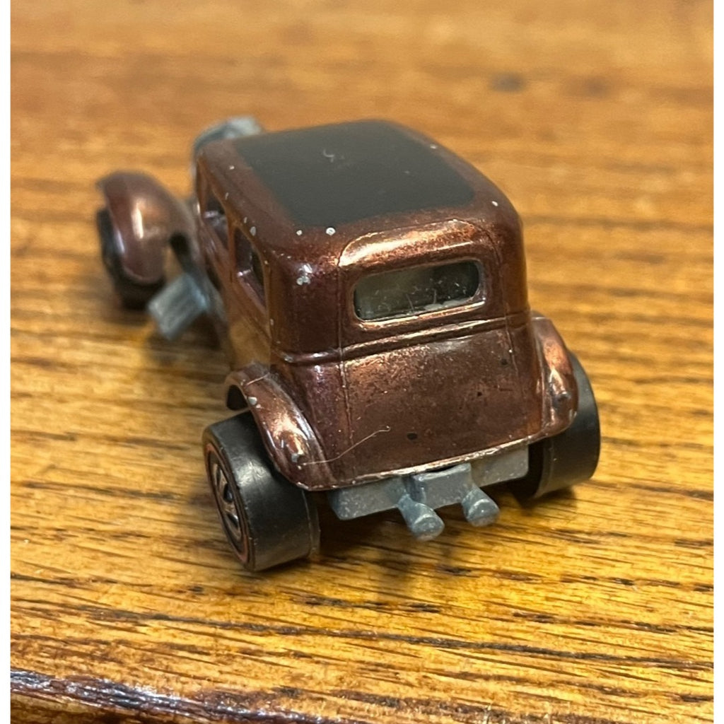 1968 Hot Wheels Redline Classic '32 Ford Vickey Copper Brown  -- Excellent
