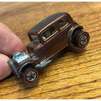 1968 Hot Wheels Redline Classic '32 Ford Vickey Copper Brown  -- Excellent