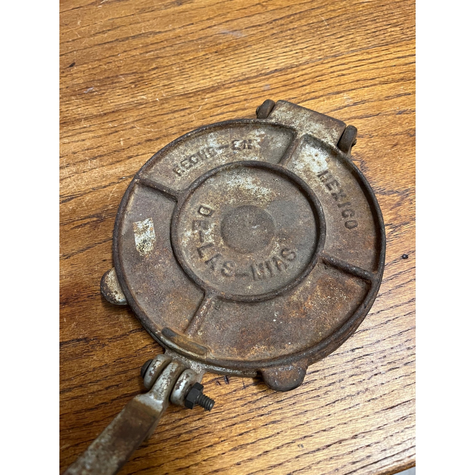 Vintage Cast Iron PAGOEL Tortilla Maker Made in Mexico Mexican De Las Mias