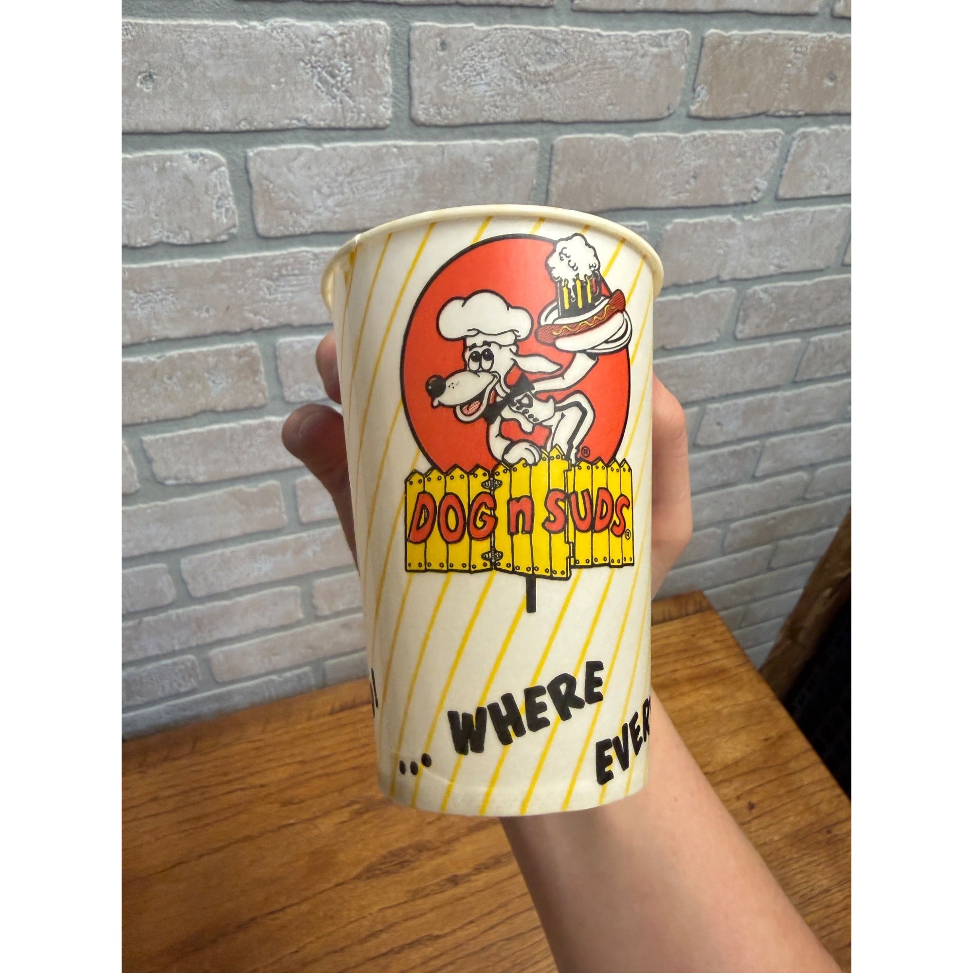 Vintage Lot of Dog N Suds Root Beer Soda Wax Paper Fountain Cups