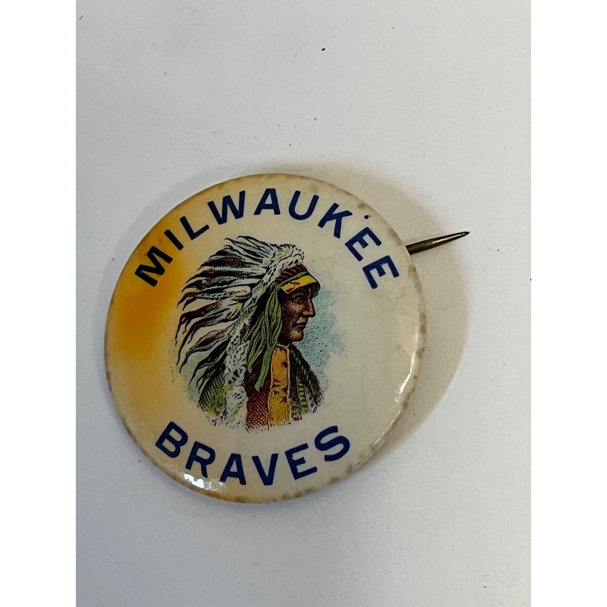 Vintage Milwaukee Braves Early Logo Pinback Button Pin MLB Baseball Indian Chief