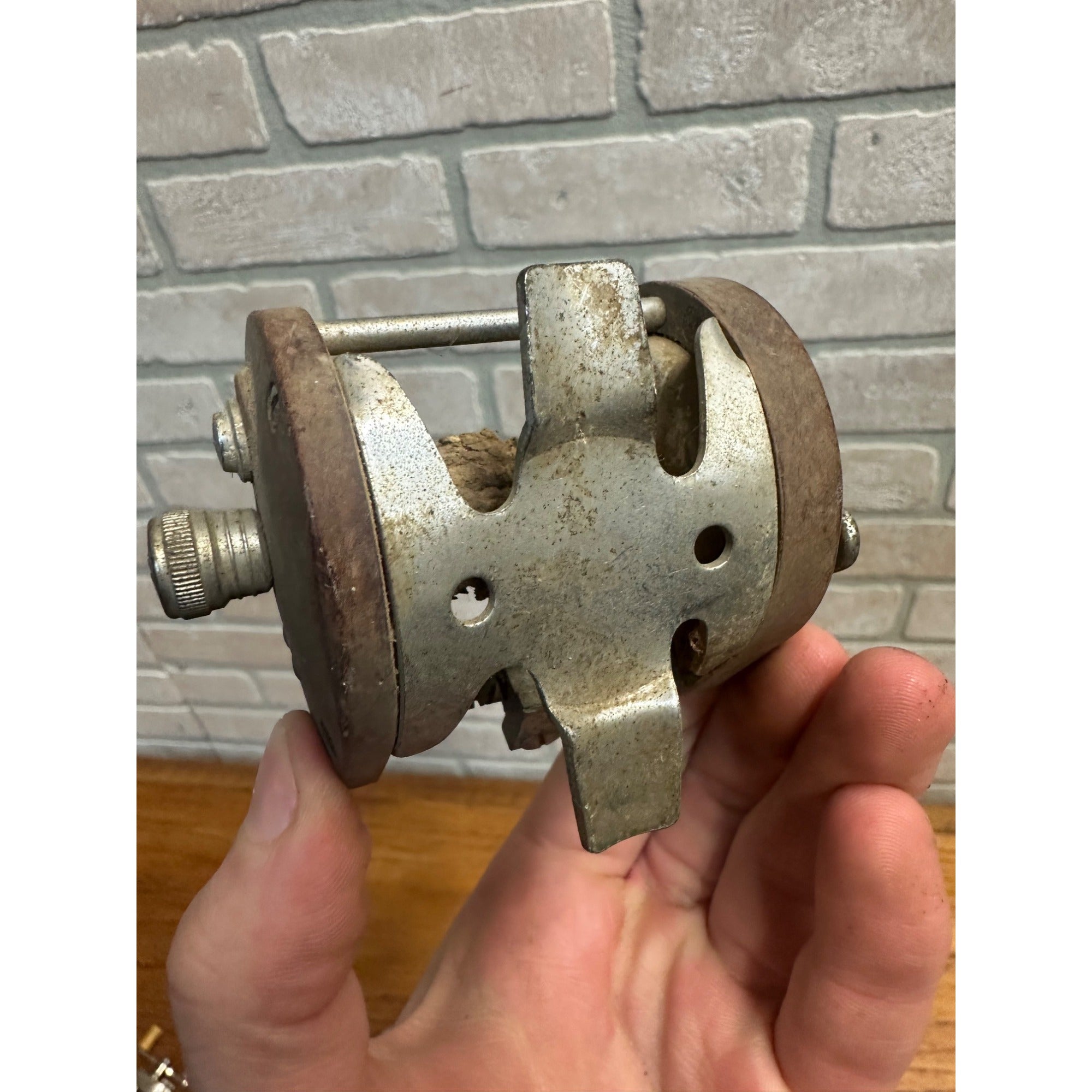 Vintage Fishing Bait Casting Reels Ocean City 1800 Shakespeare 1950 Direct Drive +