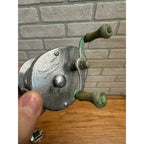 Vintage Fishing Bait Casting Reels Ocean City 1800 Shakespeare 1950 Direct Drive +
