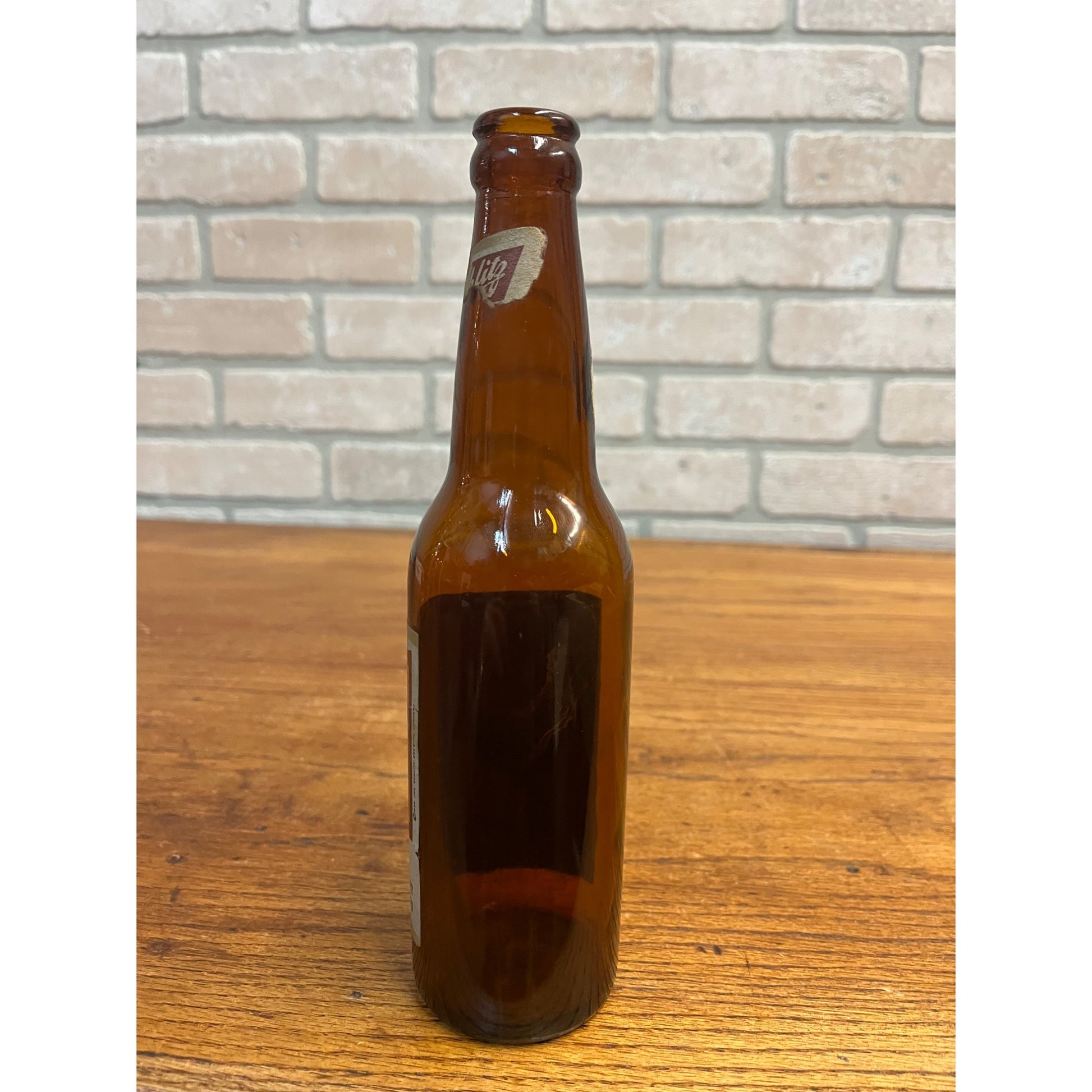Vintage Schlitz Beer Bottle IRTP Label Milwaukee WI 12oz