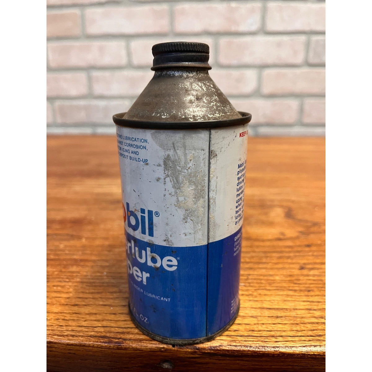 Vintage Metal Mobil Oil Upperlube super Full Can Conetop Advertising Gas / Oil