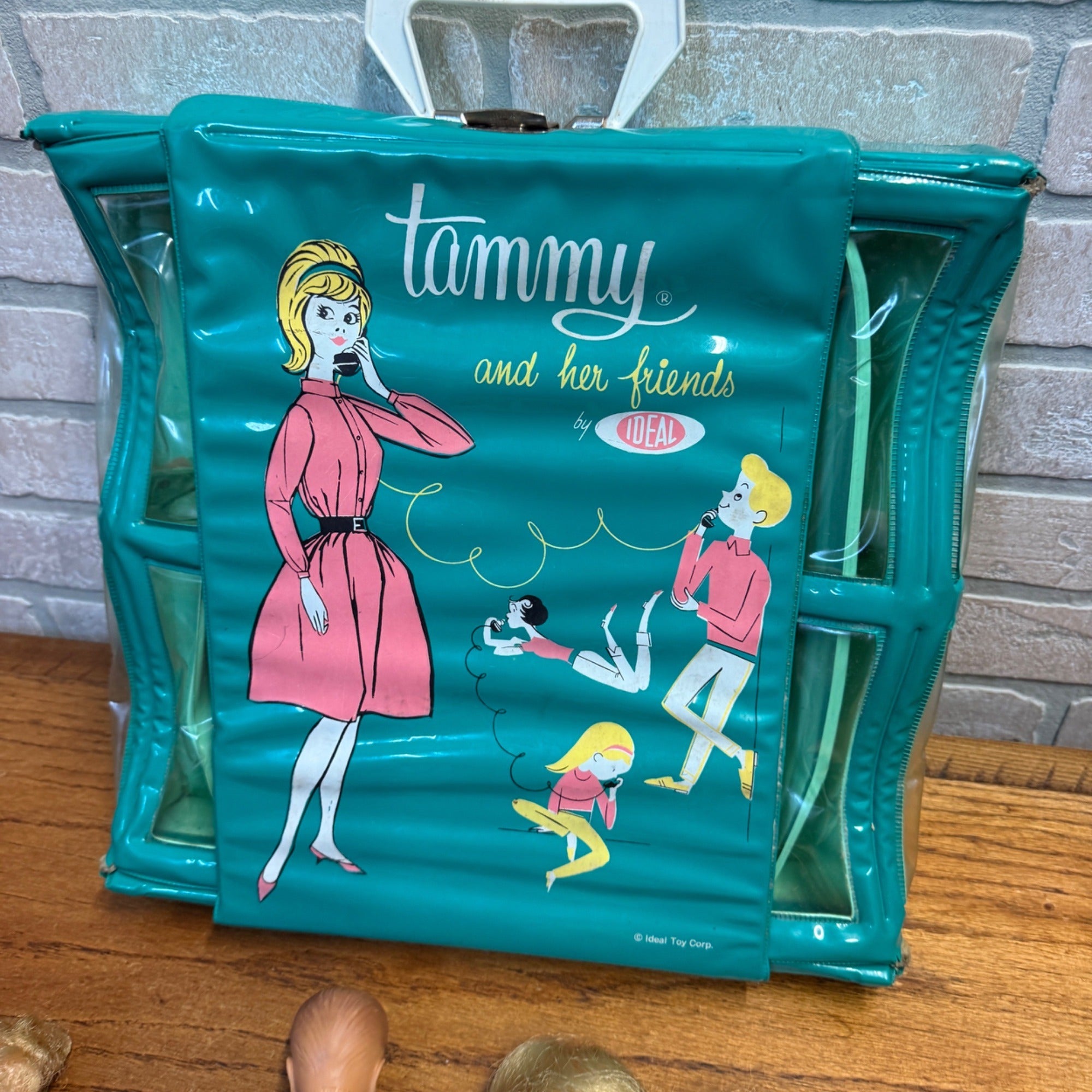 Vintage Tammy Ideal Toys Doll Lot W/ Clothes and Carry Case