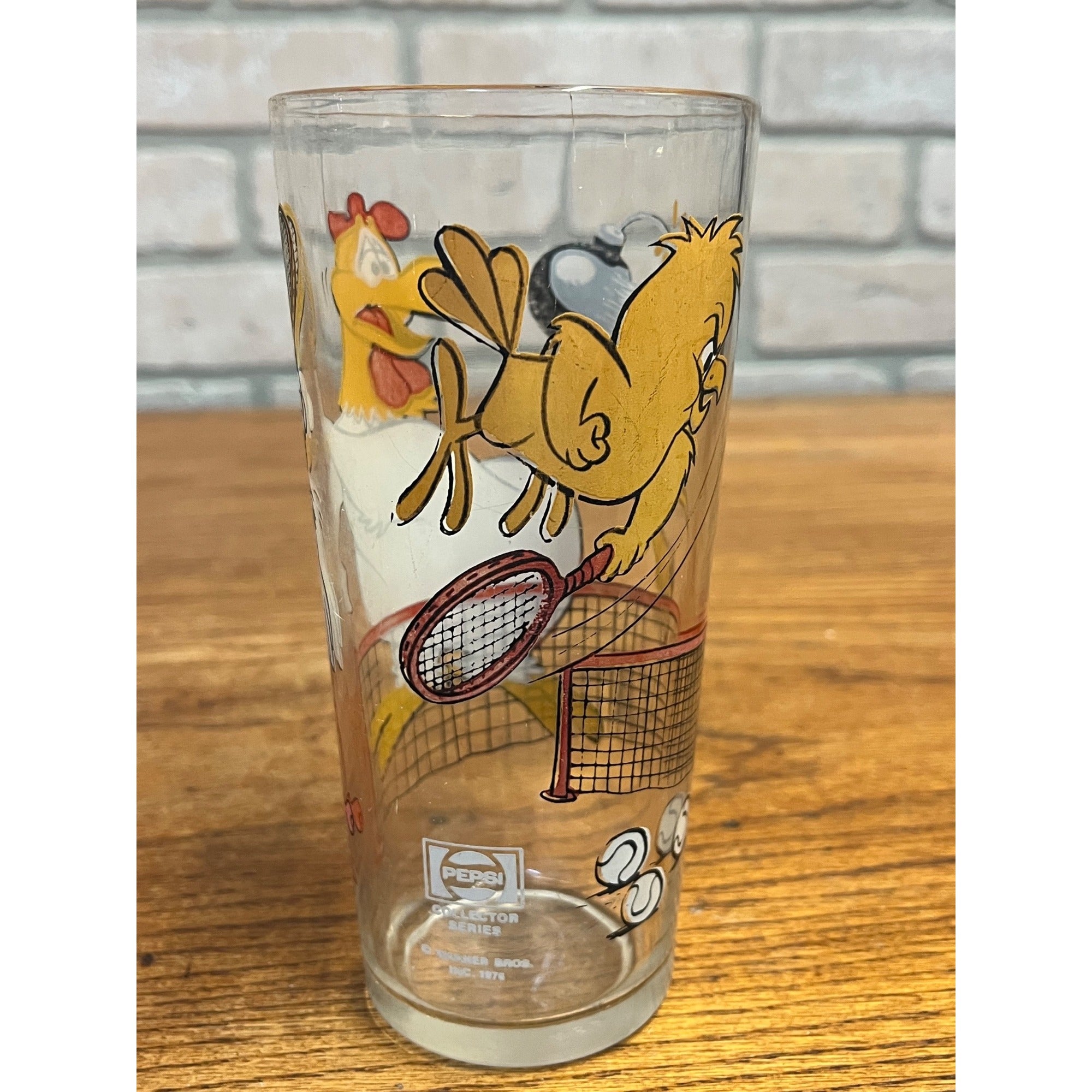 Vintage Warner Bros. Inc. Pepsi Collector Series Looney Tunes Foghorn Leghorn and Chicken Hawk Tennis Drinking Glass 1976