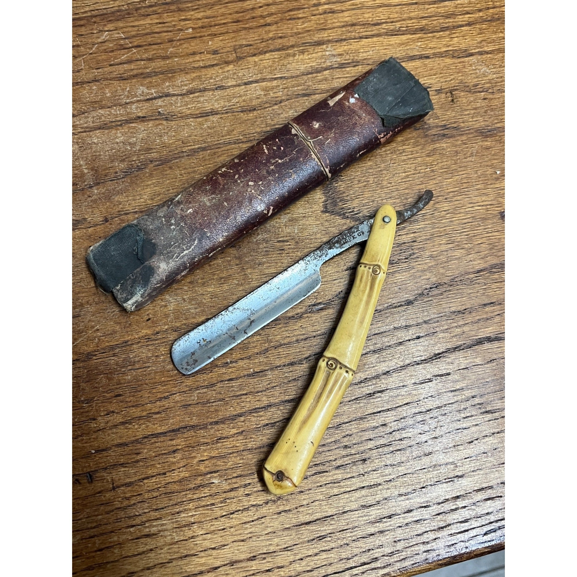 Antique Straight Razor - Geneva Knife Co. - Bamboo or Bone Design