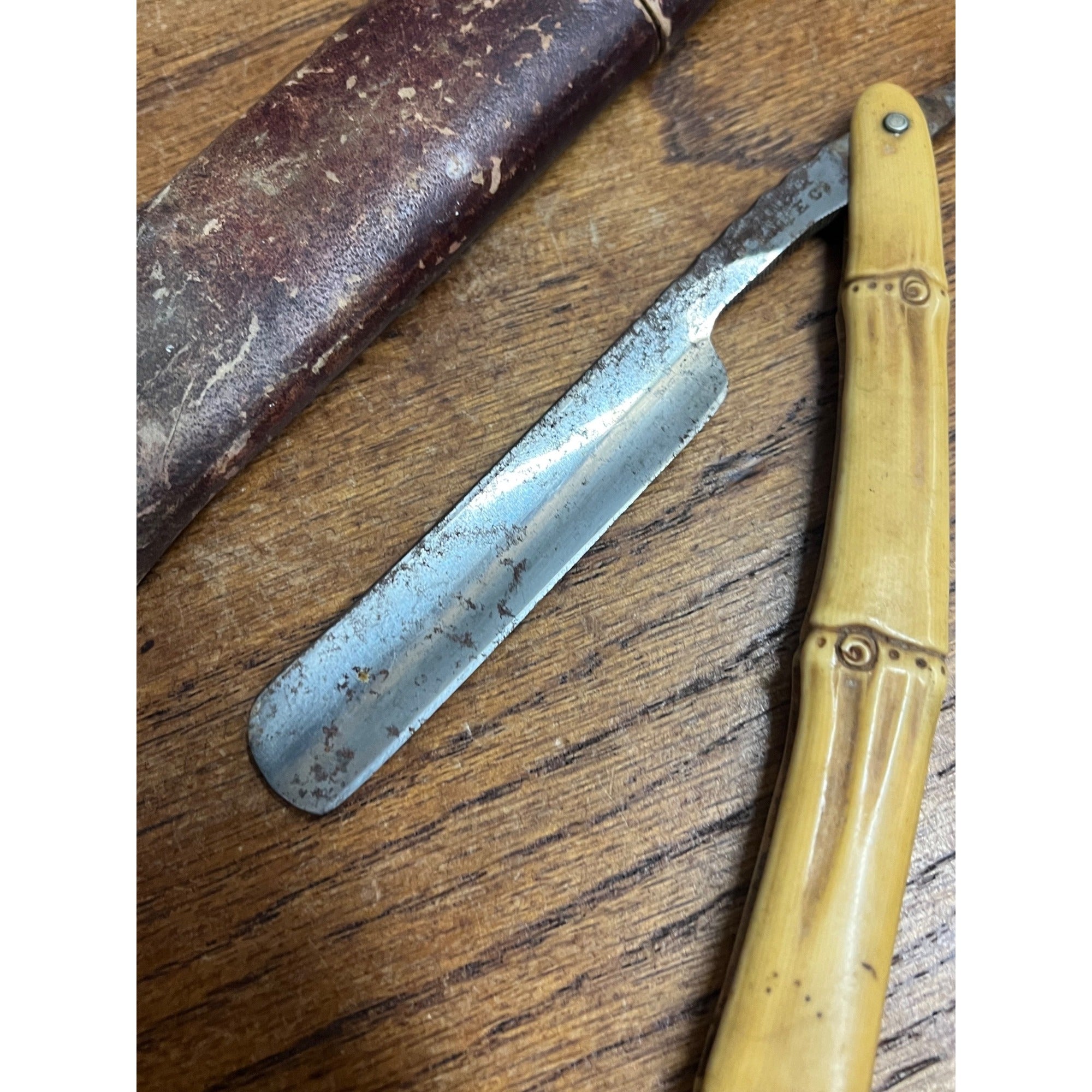 Antique Straight Razor - Geneva Knife Co. - Bamboo or Bone Design