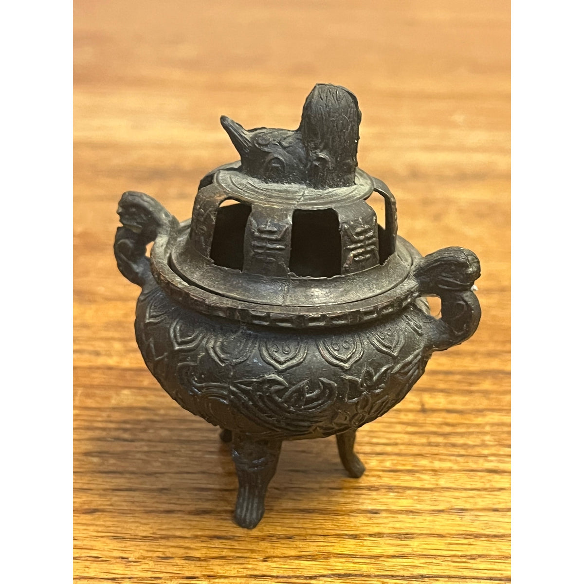 Vintage Foo Dog Asian Miniature Censer Incense Burner Cast Spelter Pot Metal