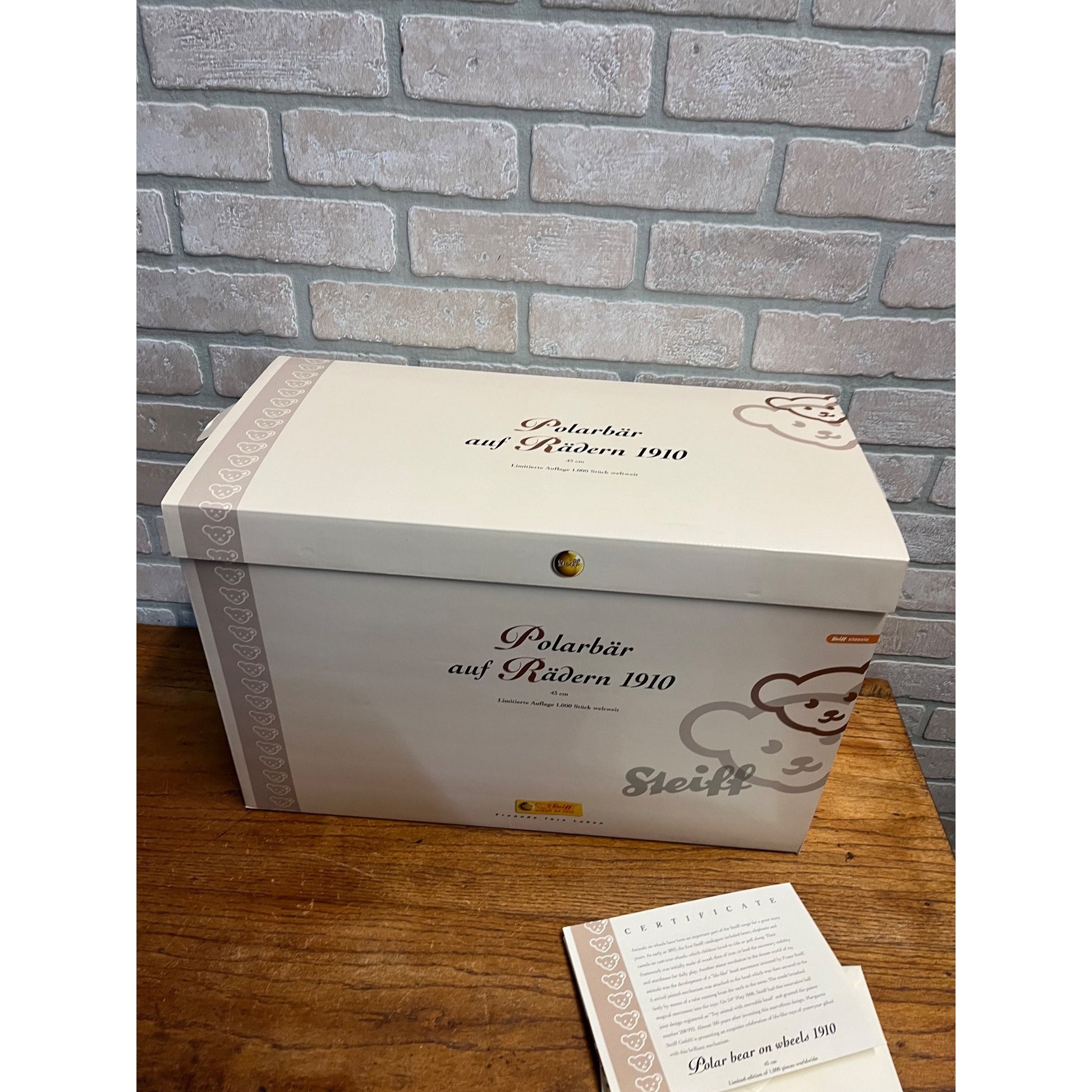 Steiff Polar Bear On Wheels #400544 All Tags, Button, Box 1910 Repro 402/1000