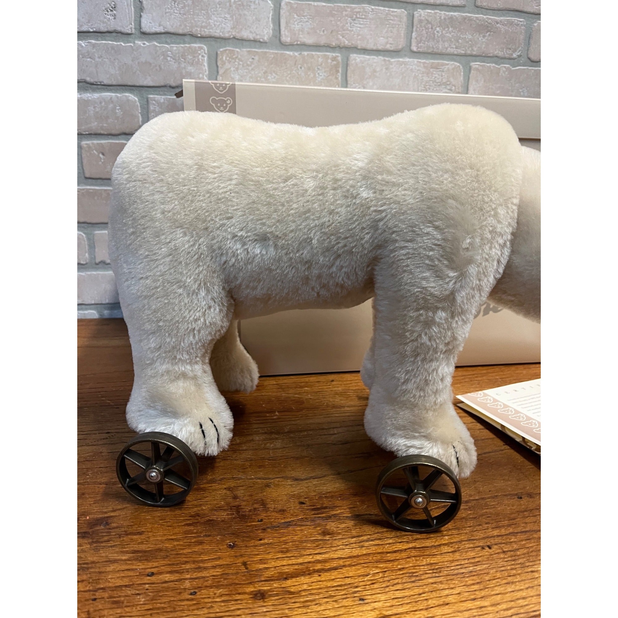 Steiff Polar Bear On Wheels #400544 All Tags, Button, Box 1910 Repro 402/1000