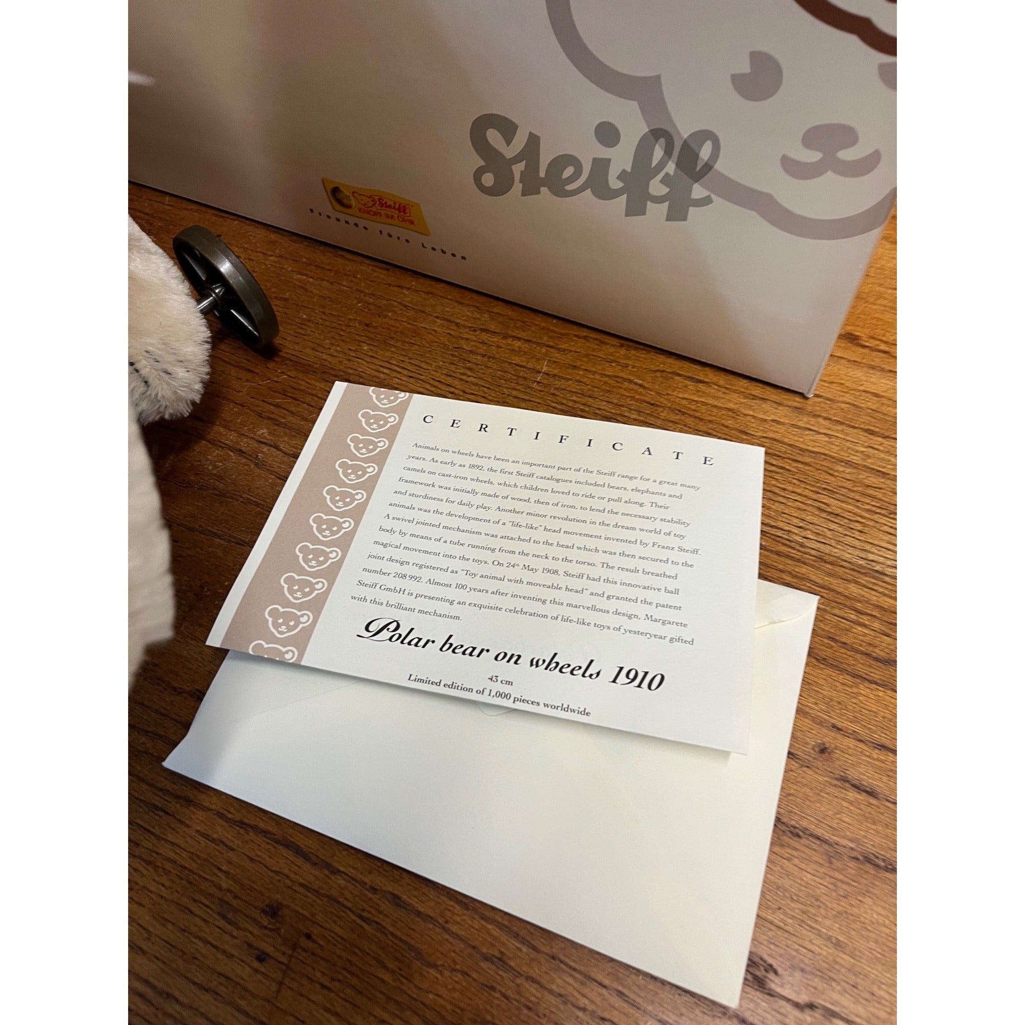 Steiff Polar Bear On Wheels #400544 All Tags, Button, Box 1910 Repro 402/1000