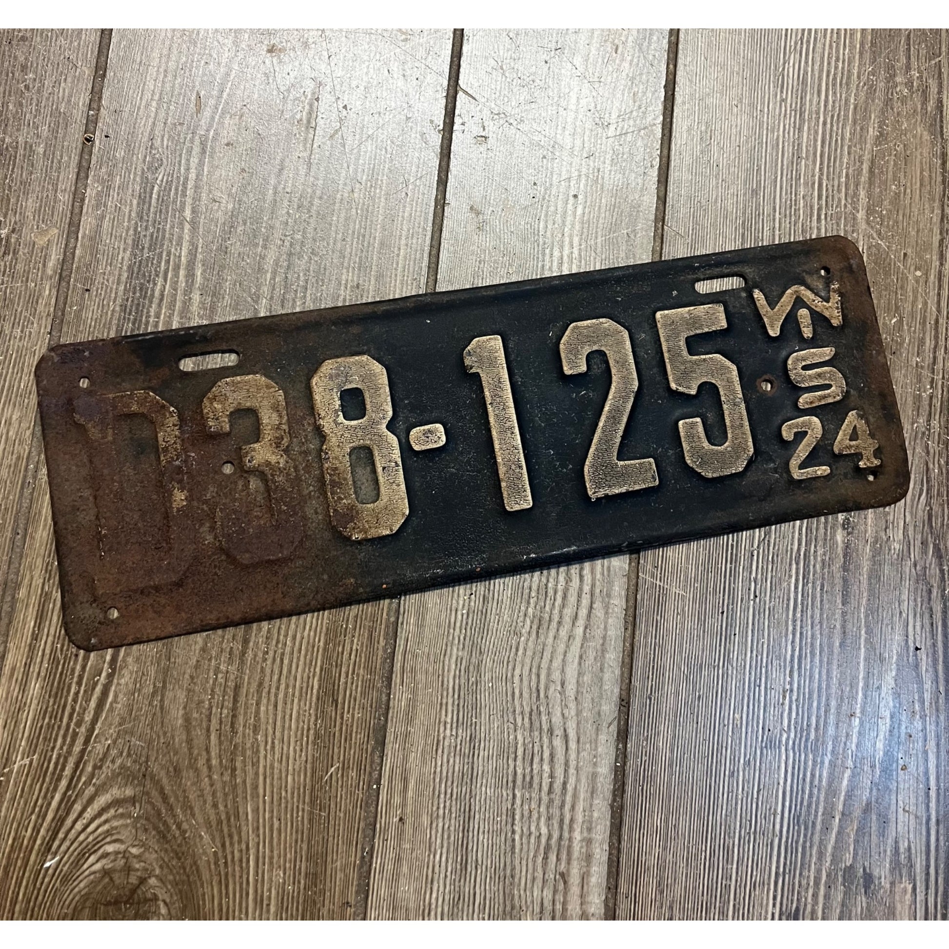 Original Wisconsin 1924 License Plate Wis Single Automobile Truck Car Vintage