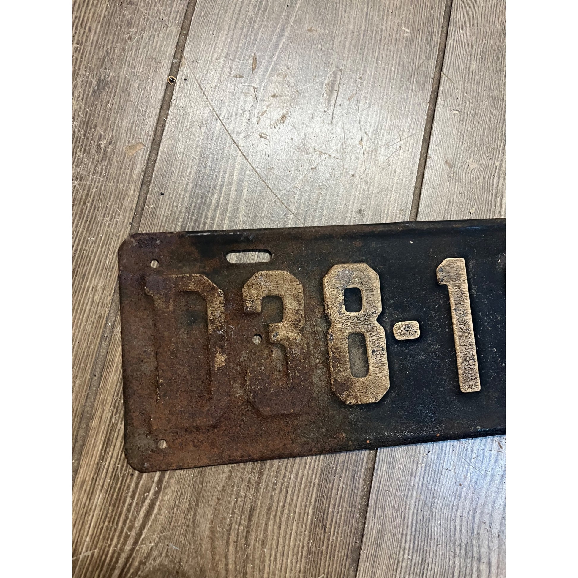 Original Wisconsin 1924 License Plate Wis Single Automobile Truck Car Vintage