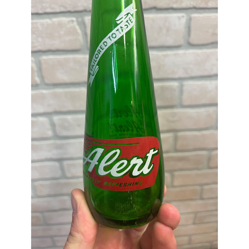 RARE Vintage ALERT Fox Valley Beverage Co. -- Neenah, Wis -- ACL Soda Bottle