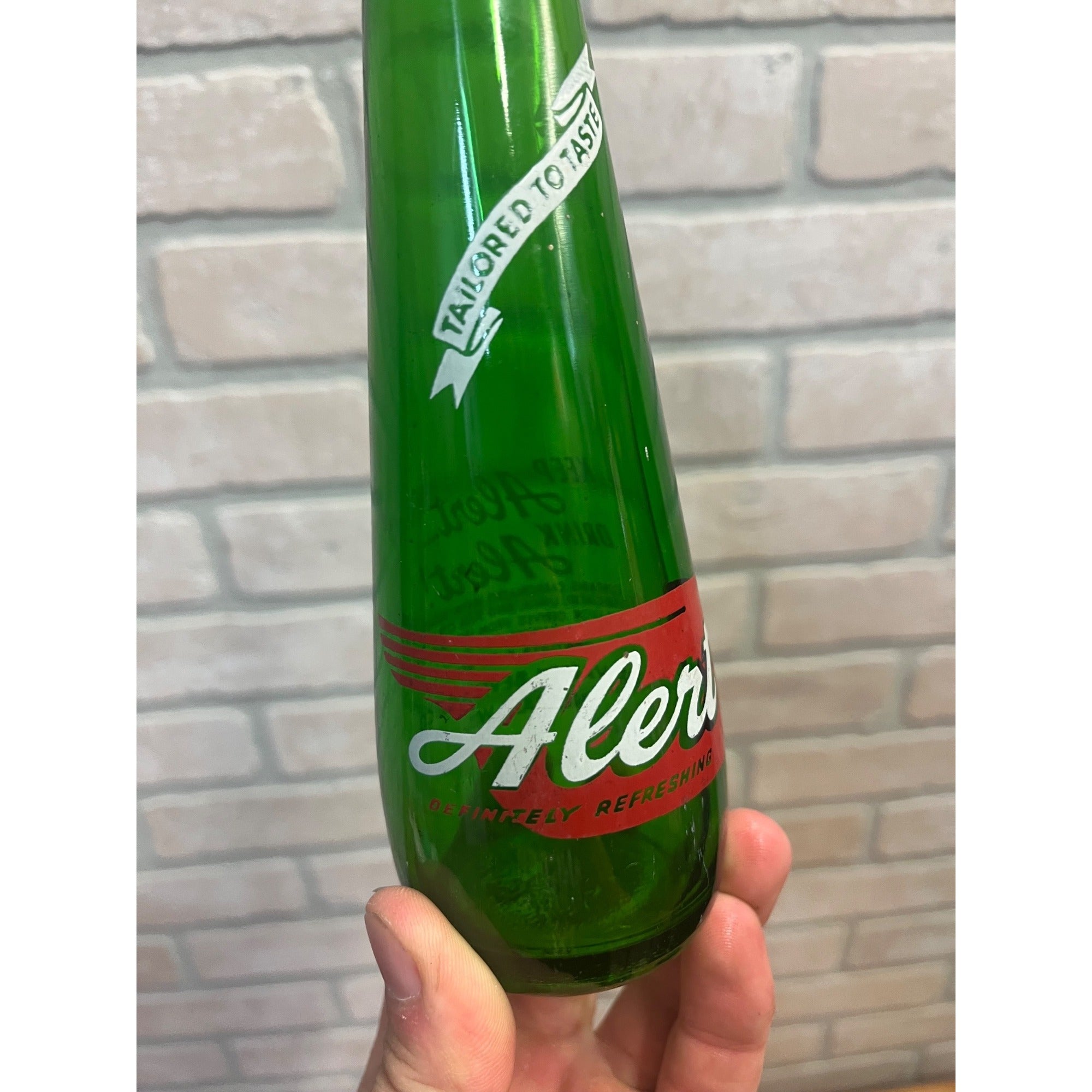 RARE Vintage ALERT Fox Valley Beverage Co. -- Neenah, Wis -- ACL Soda Bottle