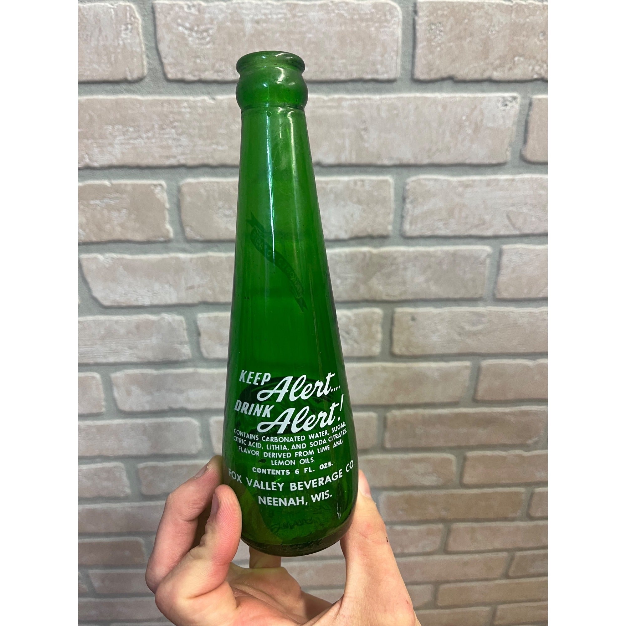 RARE Vintage ALERT Fox Valley Beverage Co. -- Neenah, Wis -- ACL Soda Bottle