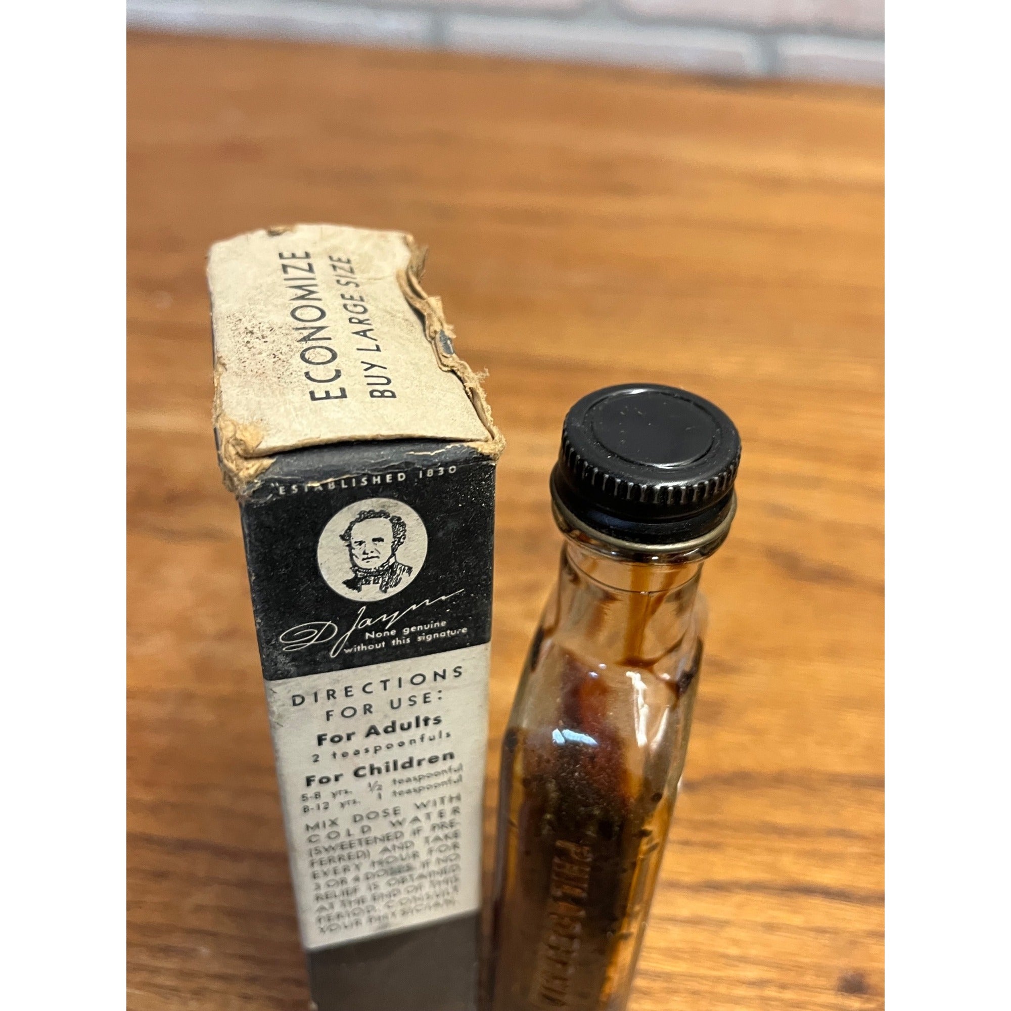 Vintage Jayne's Carminative Antacid Box and Bottle Medicine Collectible