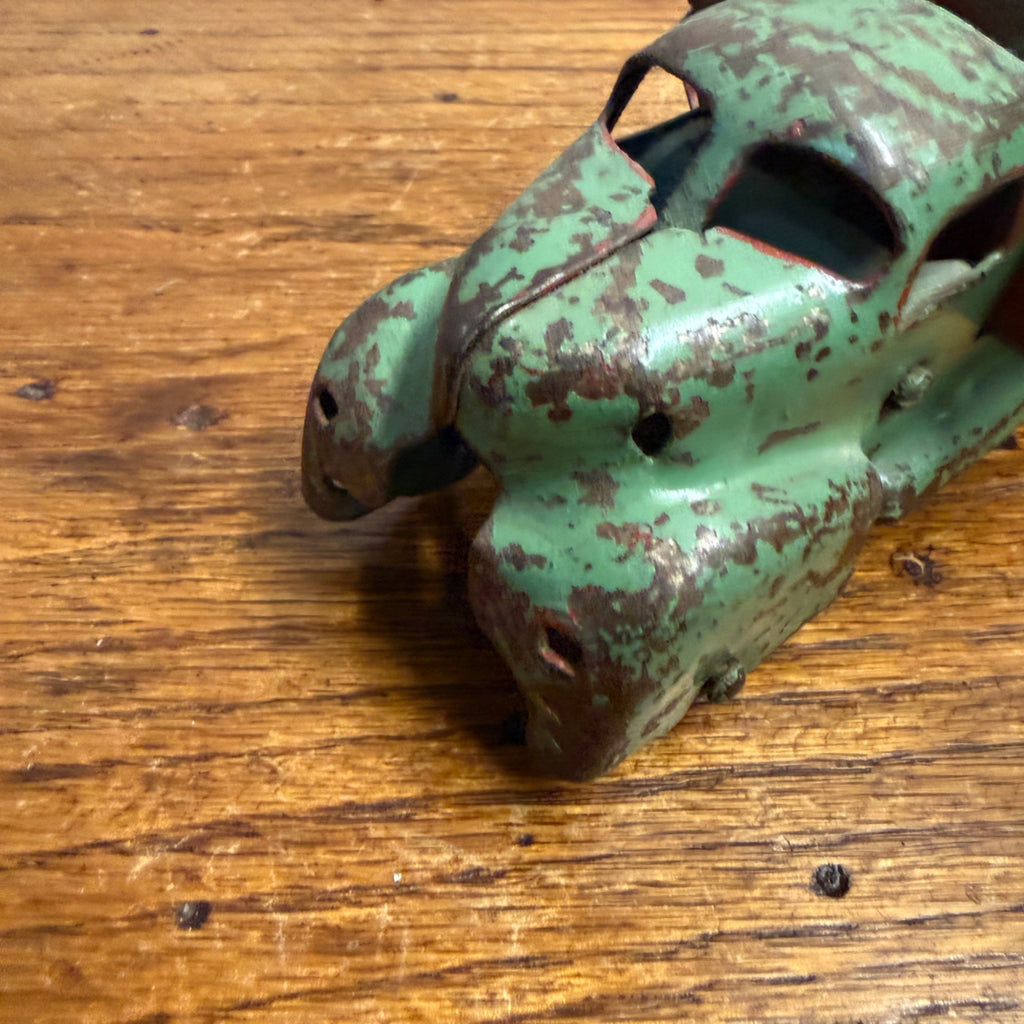 Vintage 1930s Marx / Wyandotte Pressed Steel Delivery Truck Toy 7.5" Red Green